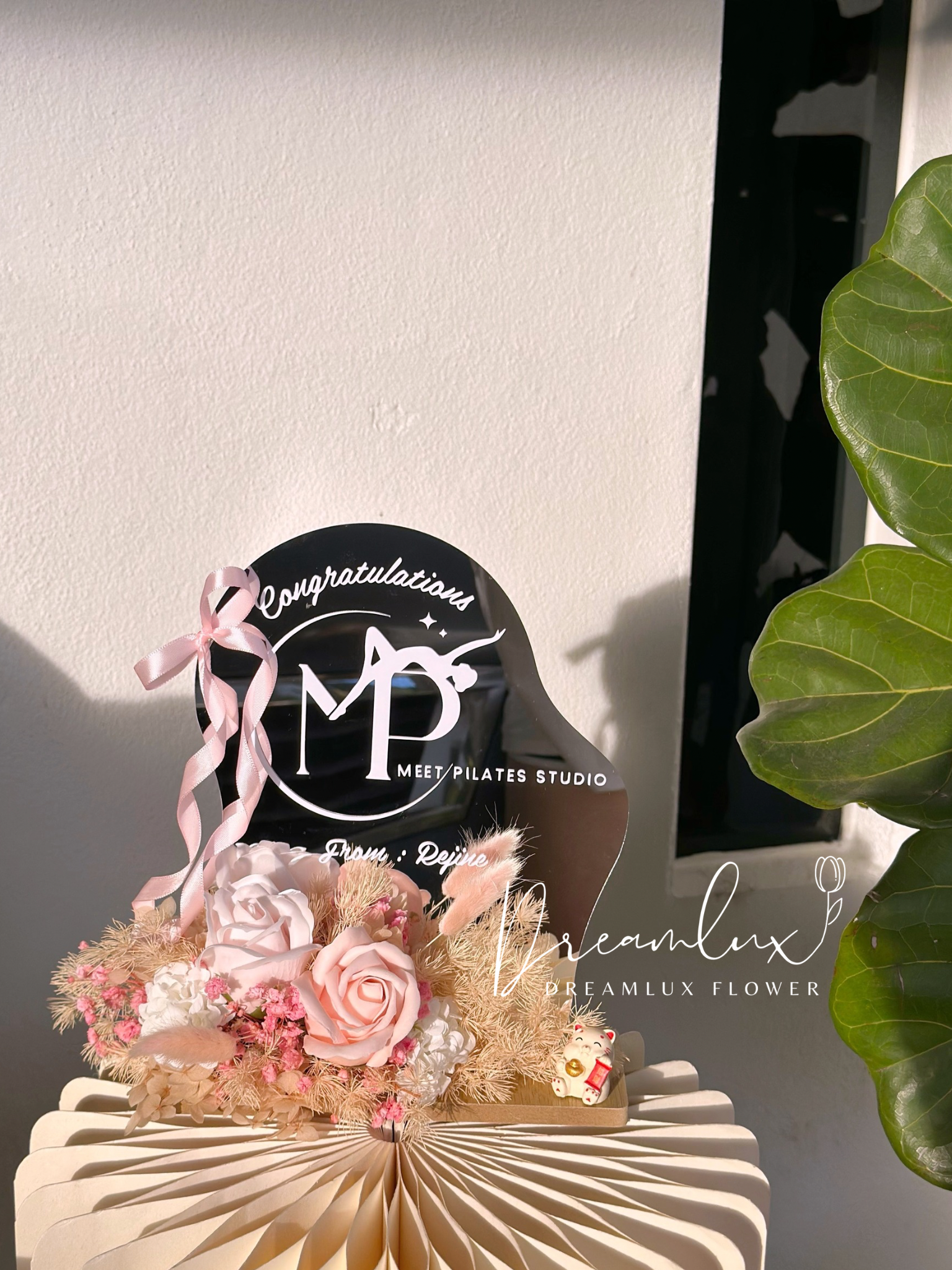 Copy of  Dreamlux flower (Logo) (46)