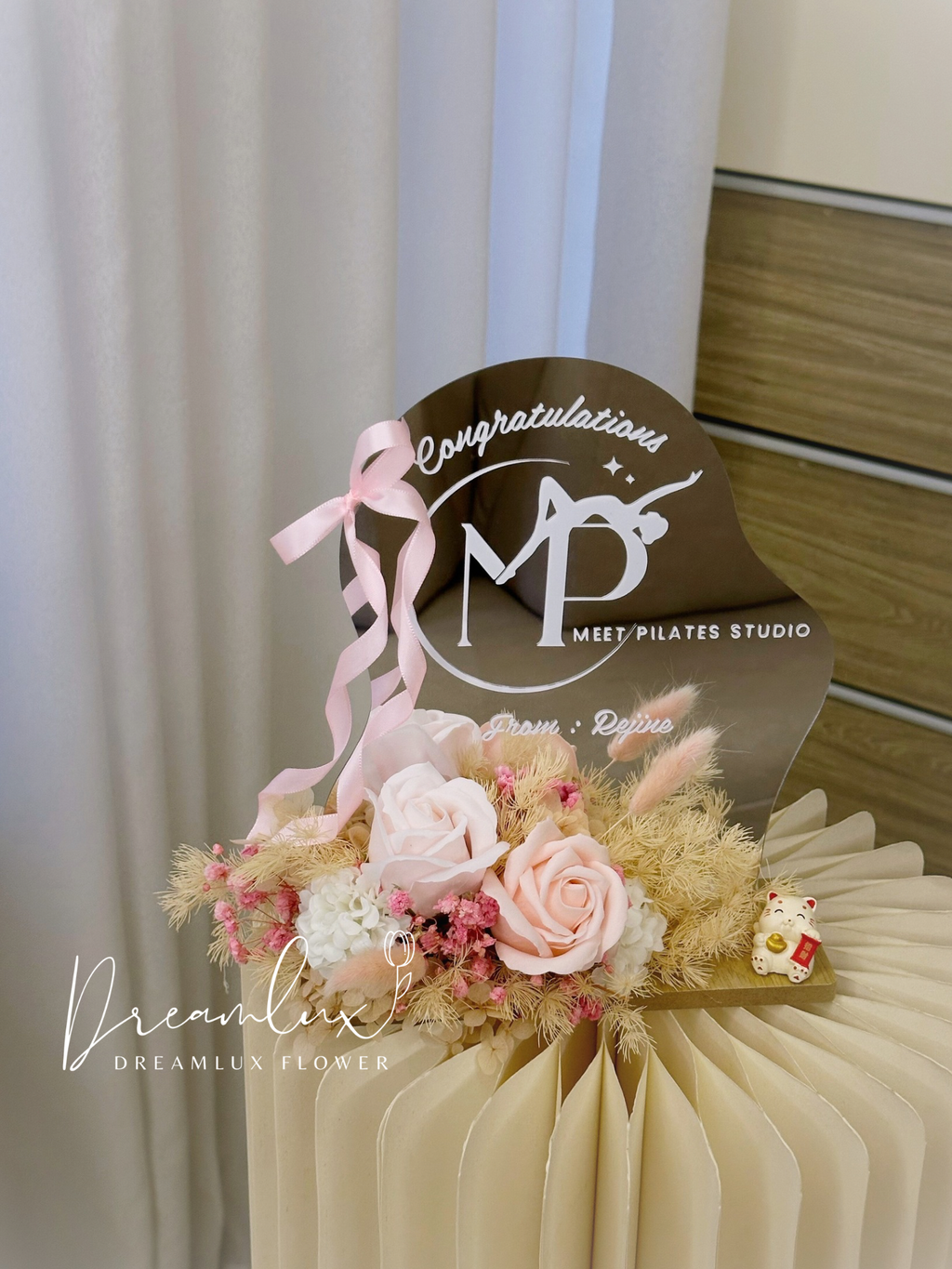 Copy of  Dreamlux flower (Logo) (45)