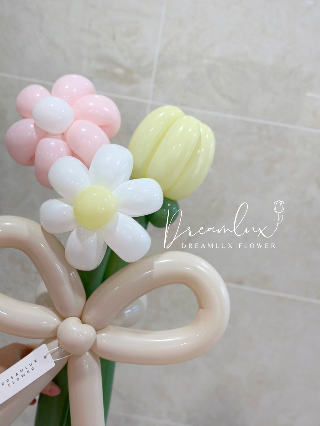Copy of  Dreamlux flower (Logo) (37)