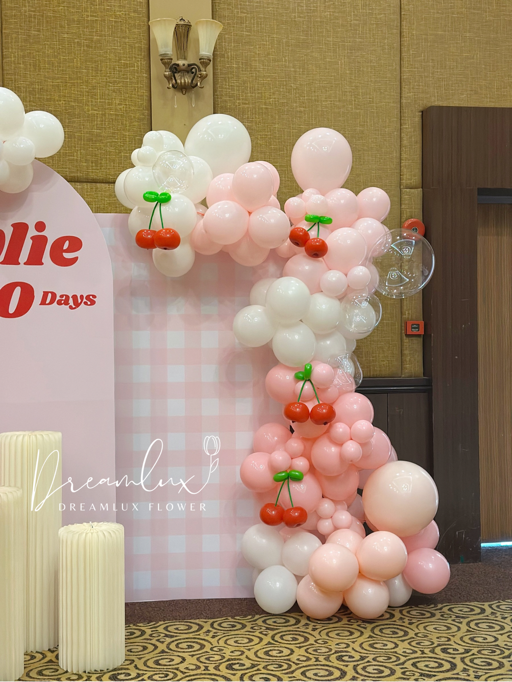 Copy of  Dreamlux flower (Logo) (53)