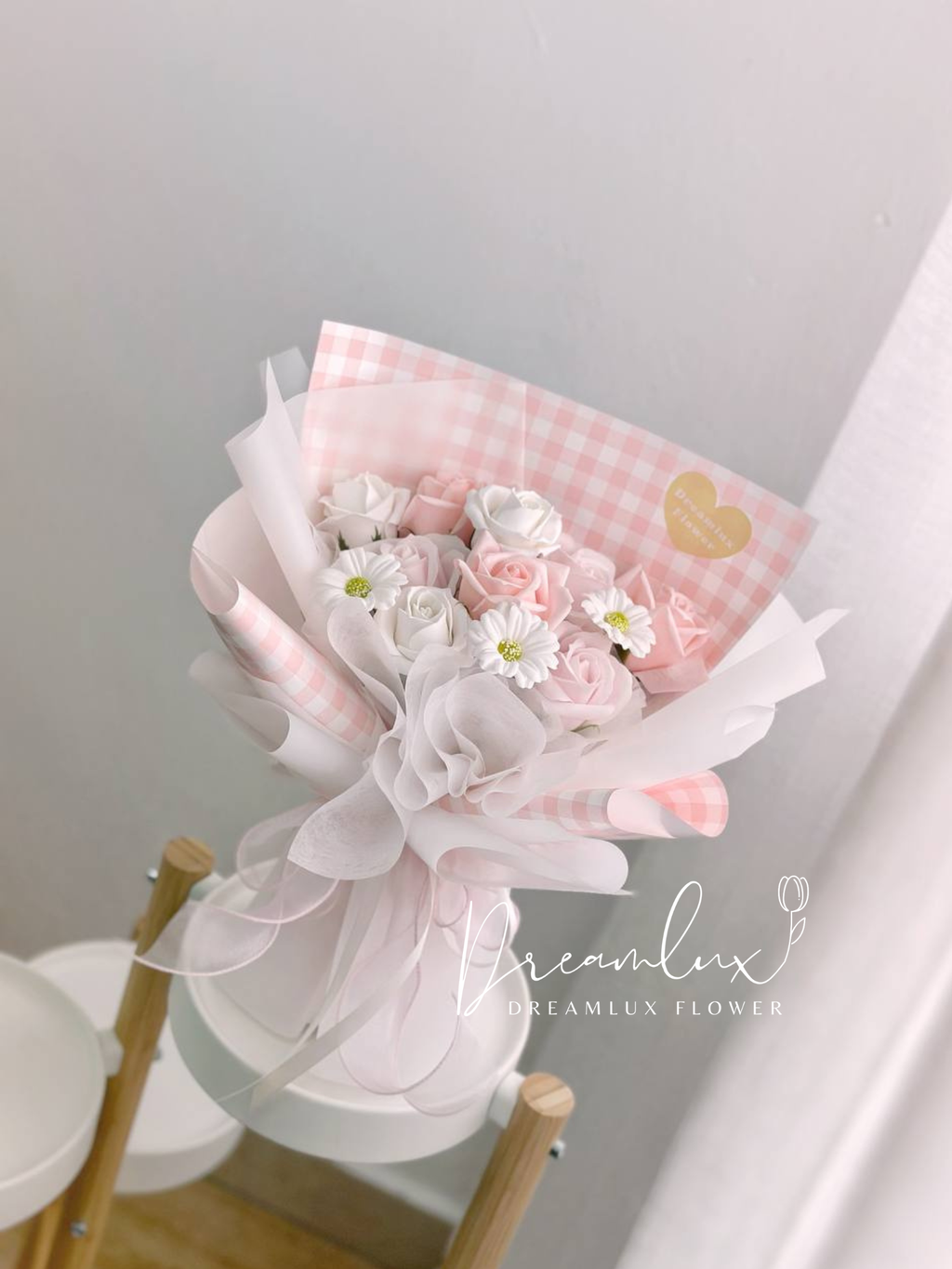 Copy of  Dreamlux flower (Logo).png (18)