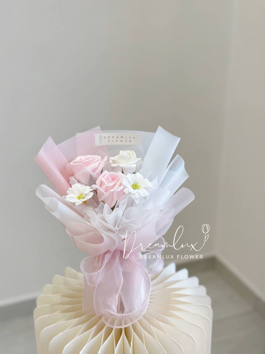 7A5BDE33-43A5-46CD-B1A0-293F819AFCAA