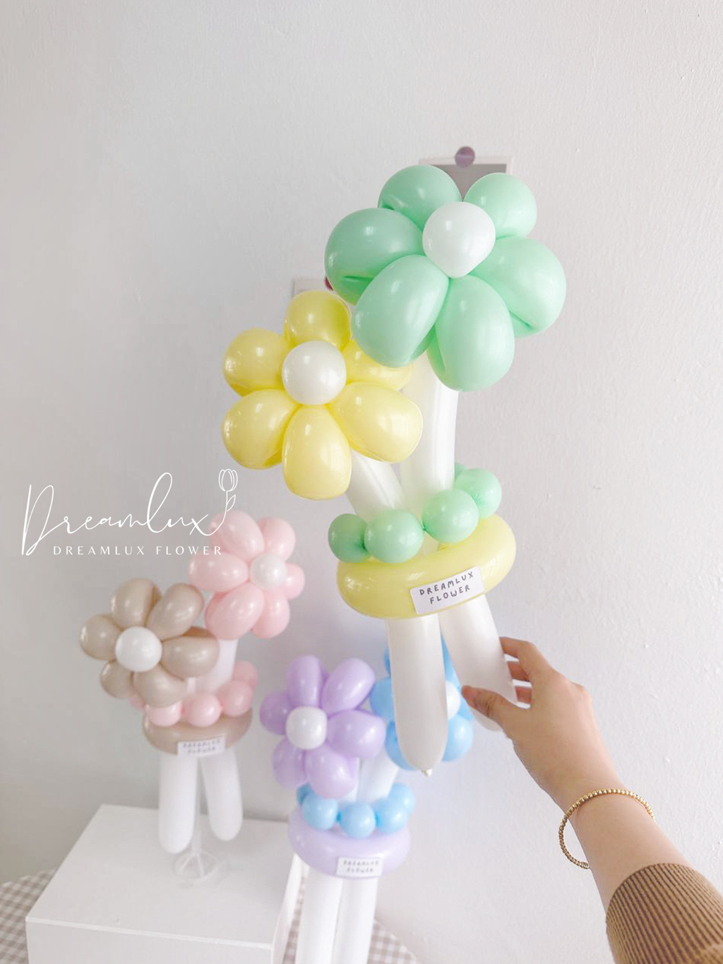 A6BFF0AB-2A3F-4275-A4E1-1CC6DEBE4408