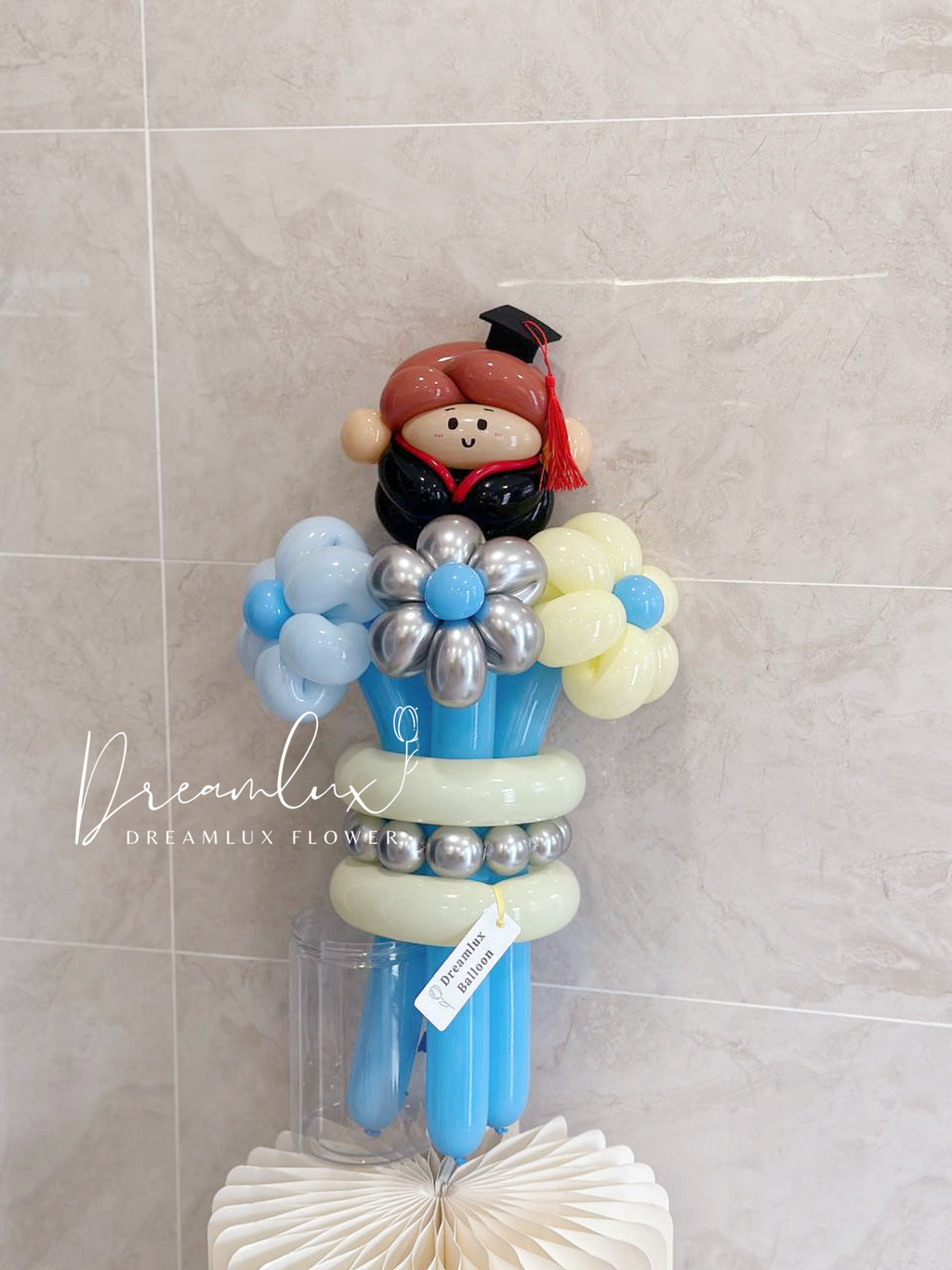 B58CEA9C-C4F2-4C69-9BA6-0D4585B8FD81