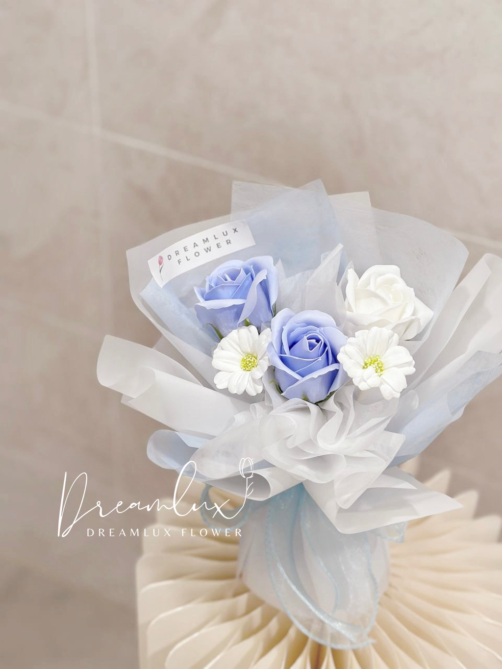 9DF7EB56-F667-43C5-A3BC-4E163F7448B8