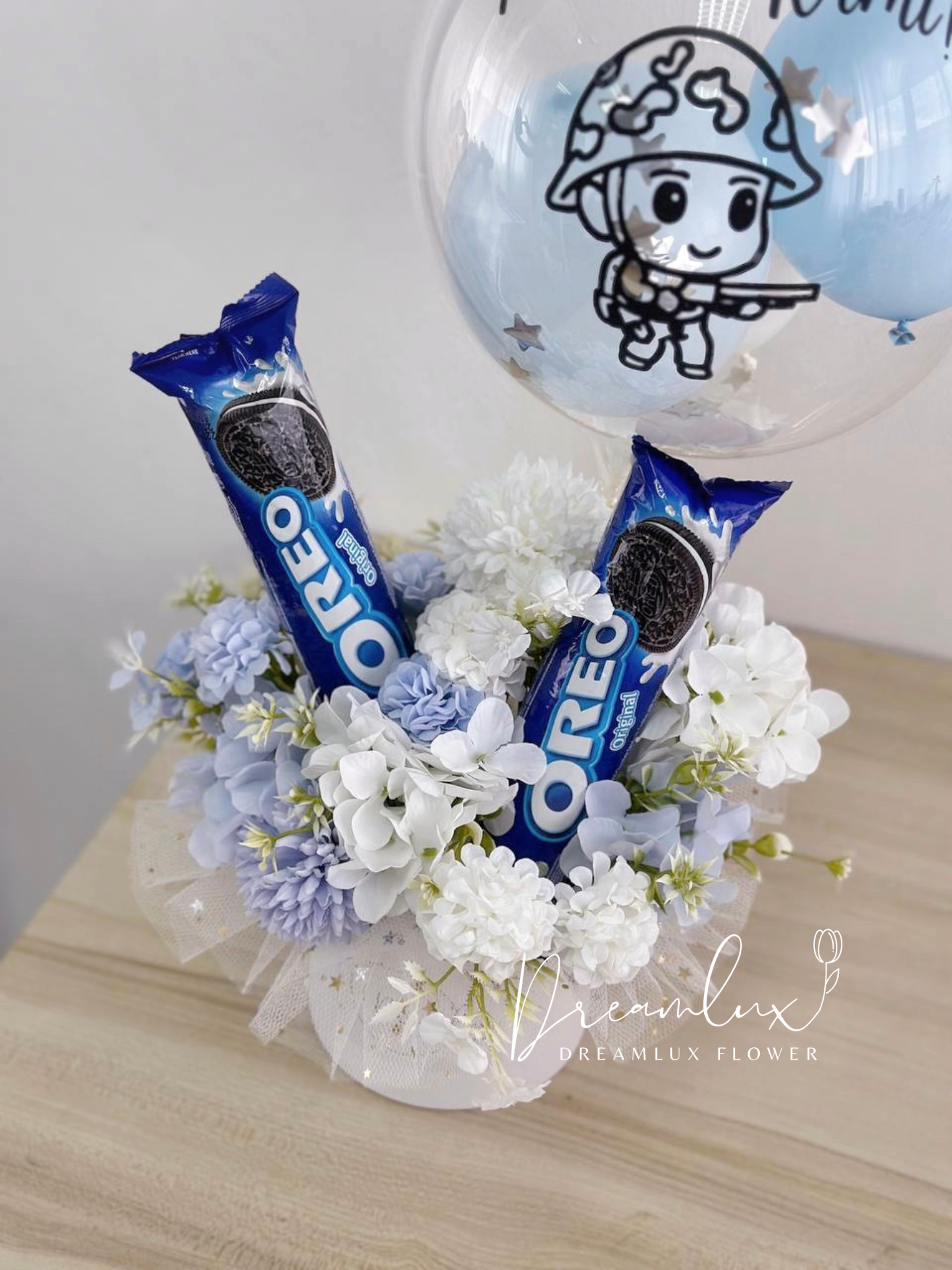 Copy of  Dreamlux flower (Logo)