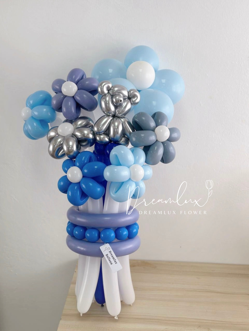 Copy of  Dreamlux flower (Logo)