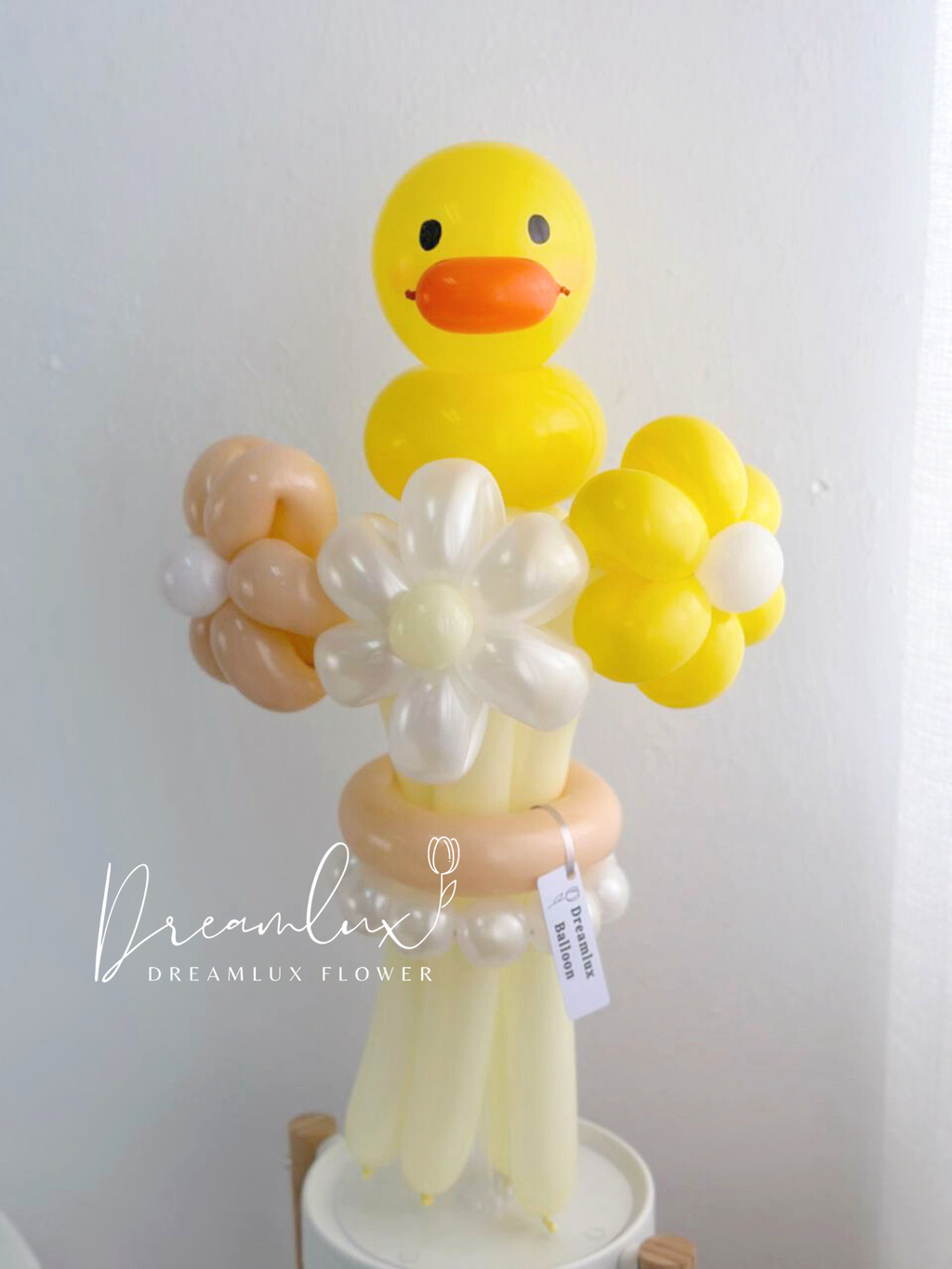 Copy of  Dreamlux flower (Logo)