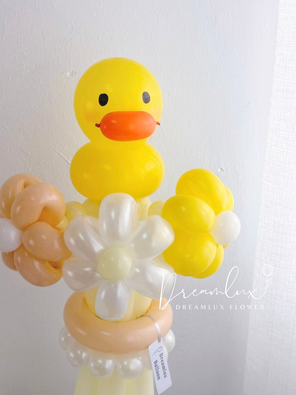 Copy of  Dreamlux flower (Logo)