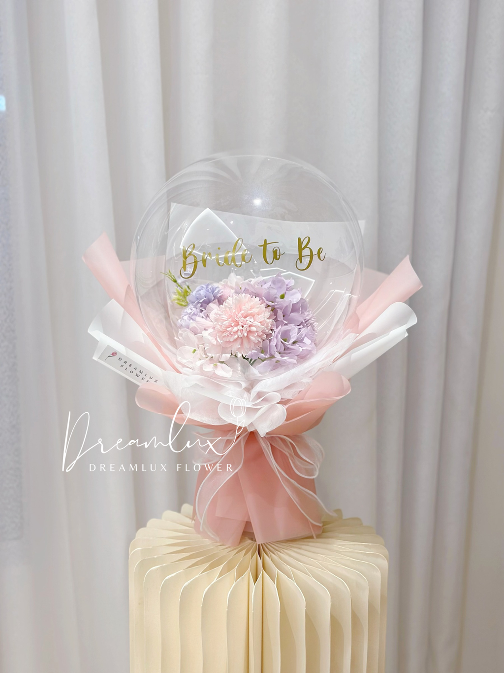 Copy of  Dreamlux flower (Logo)