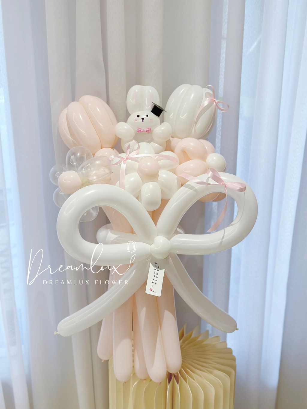 Copy of  Dreamlux flower (Logo)