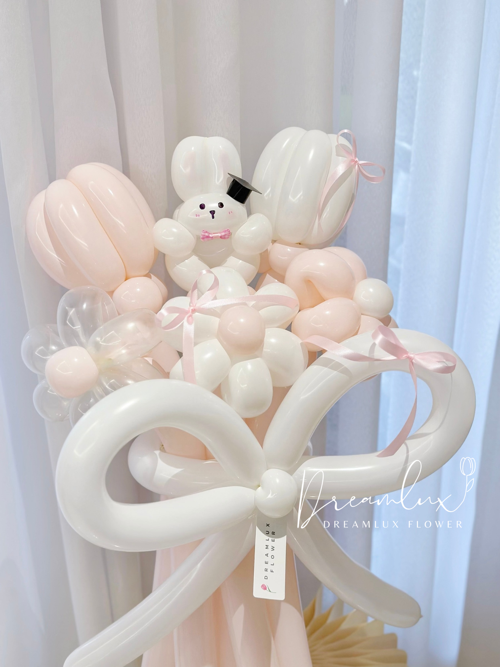 Copy of  Dreamlux flower (Logo)