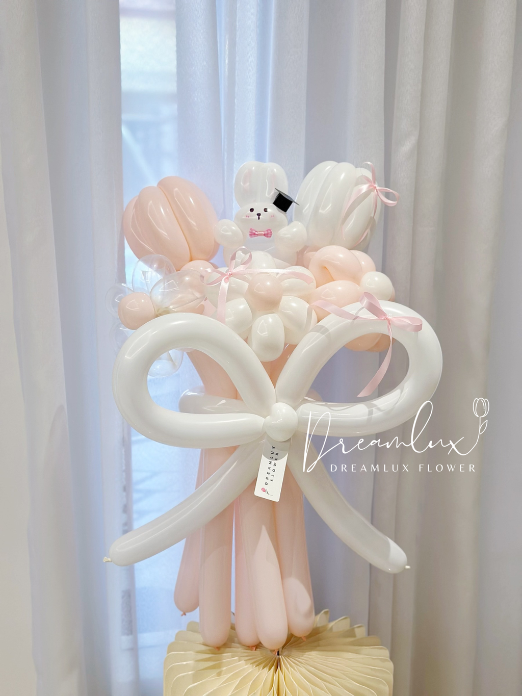 Copy of  Dreamlux flower (Logo)