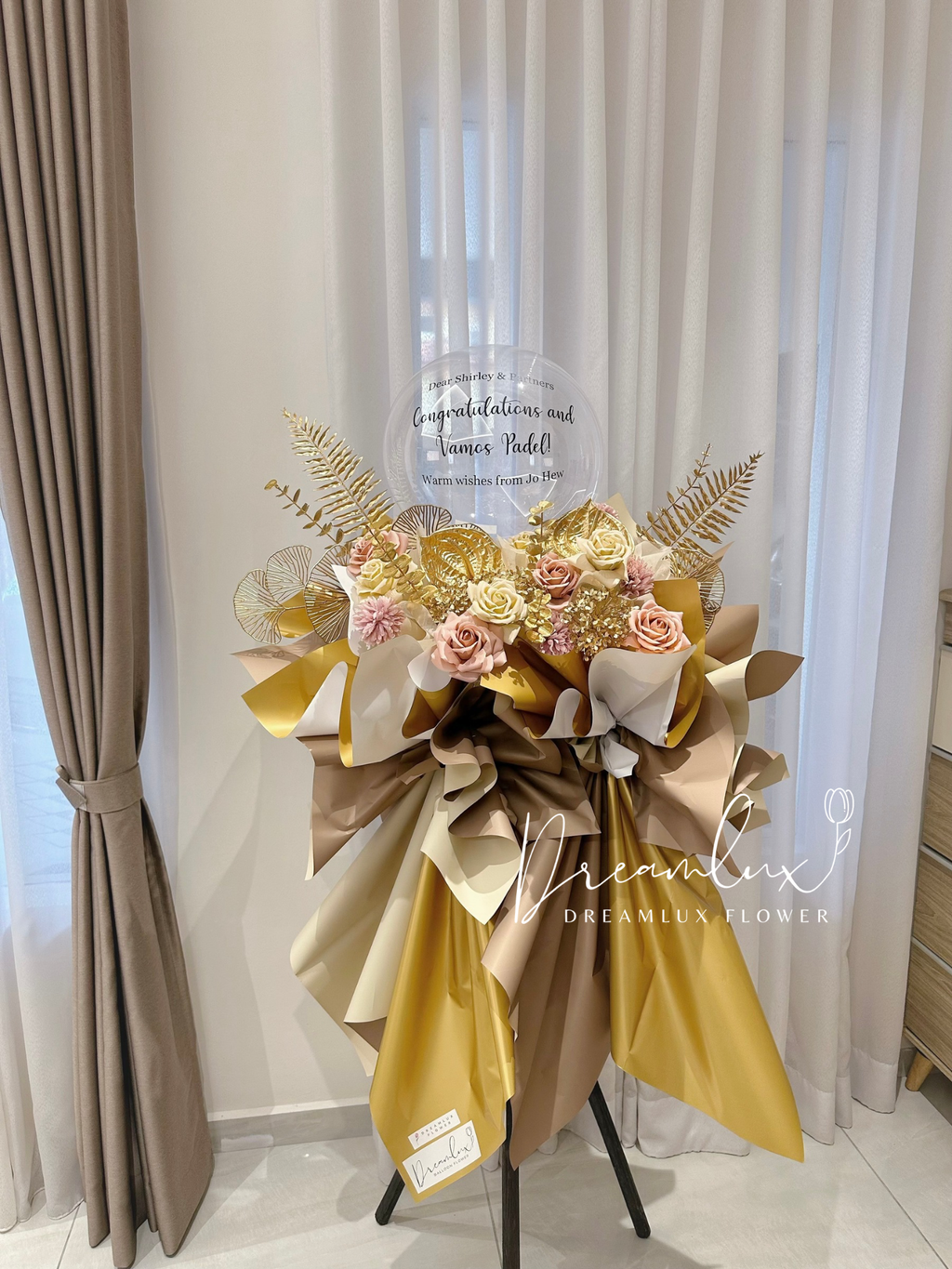 Copy of  Dreamlux flower (Logo)