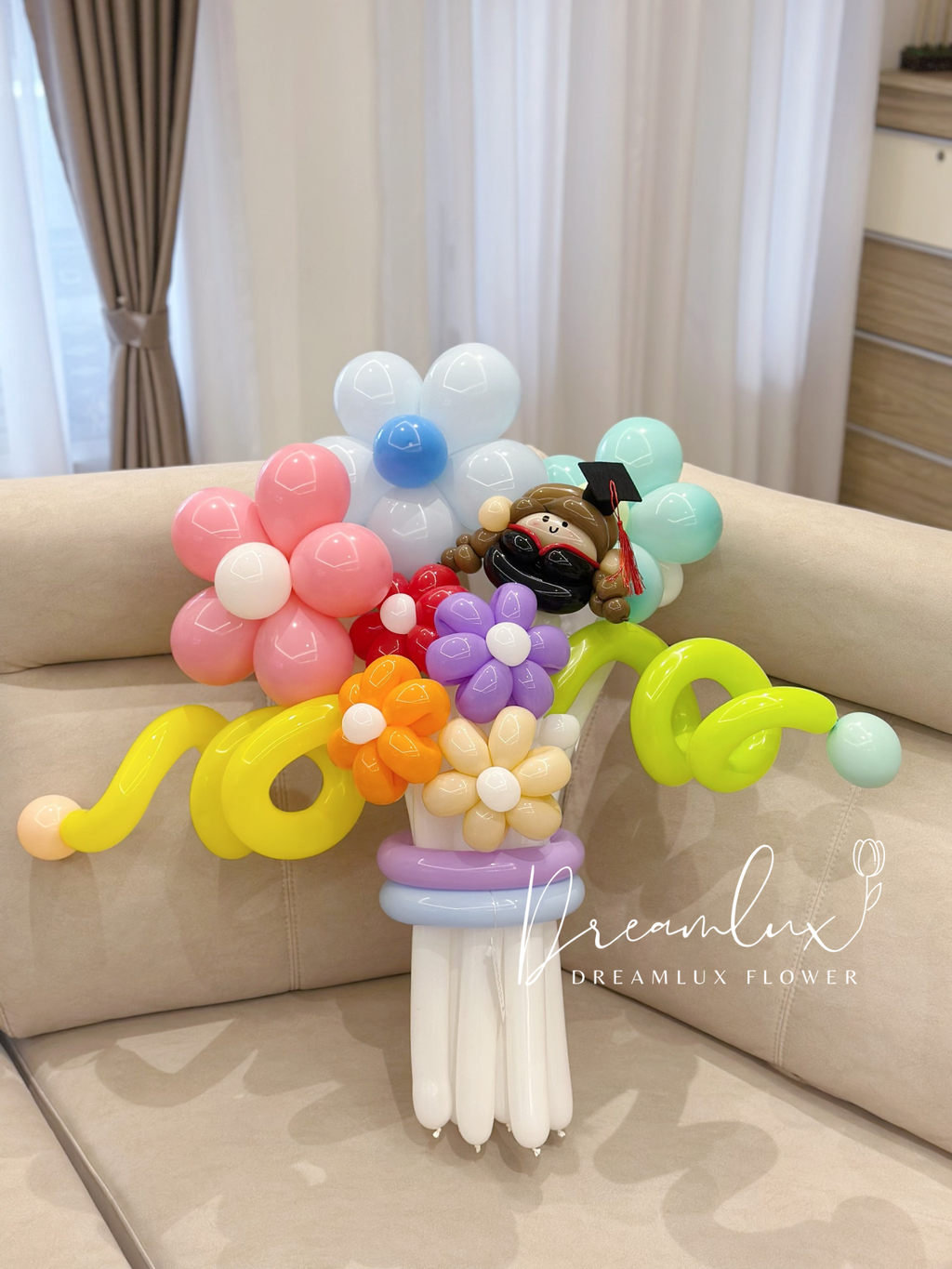 Copy of  Dreamlux flower (Logo)