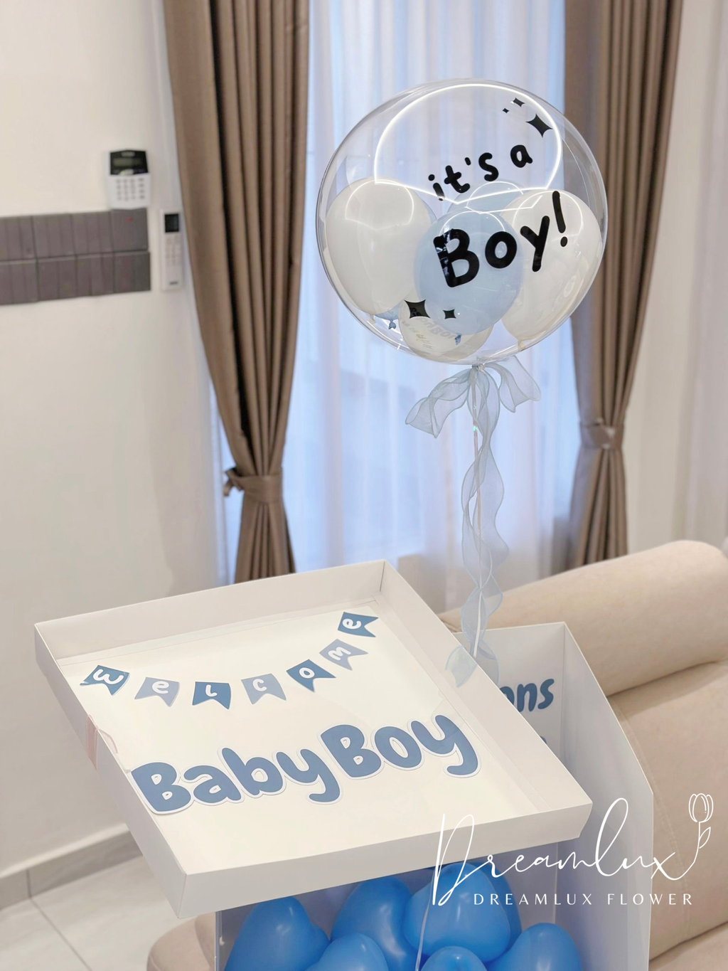 Copy of  Dreamlux flower (Logo)