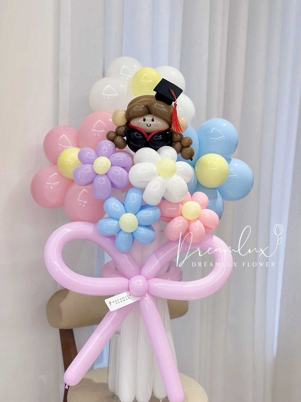 Copy of  Dreamlux flower (Logo).png