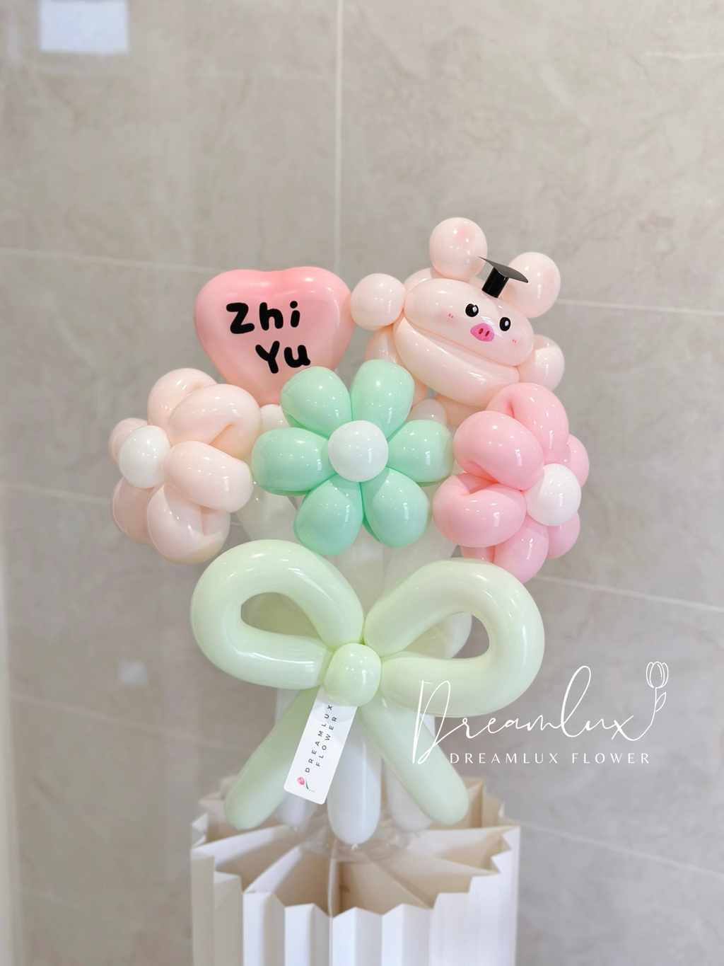 Copy of  Dreamlux flower (Logo)