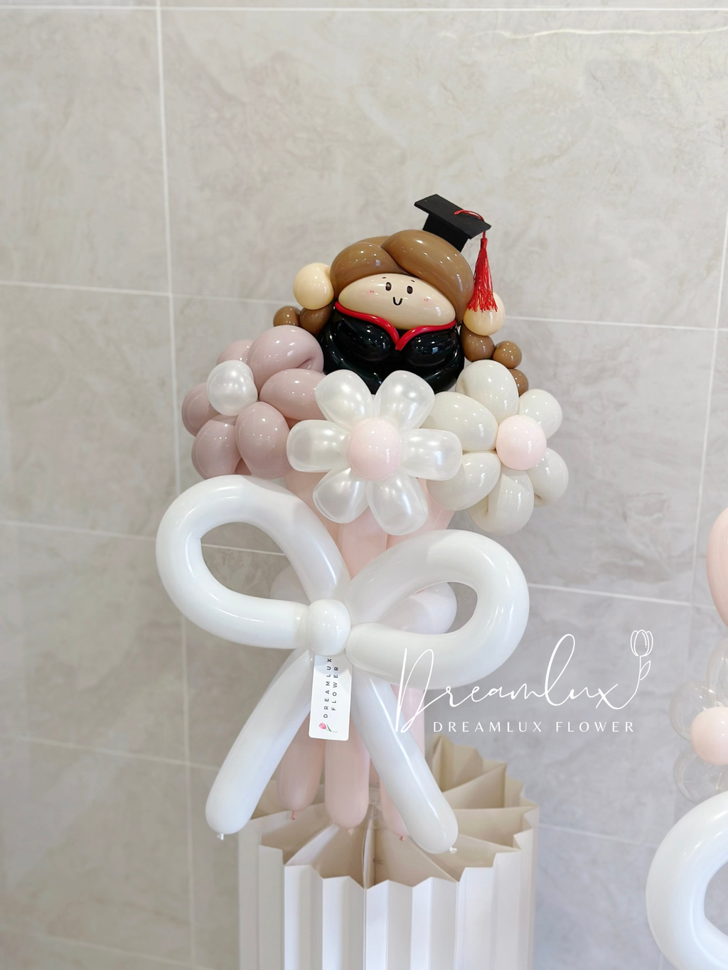 Copy of  Dreamlux flower (Logo)