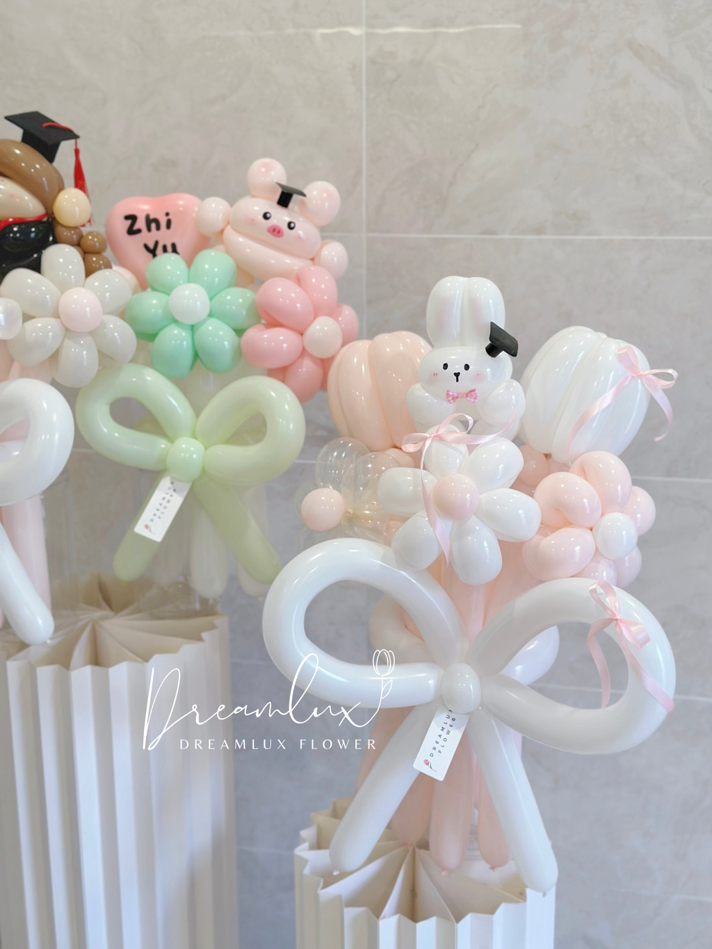 Copy of  Dreamlux flower (Logo)