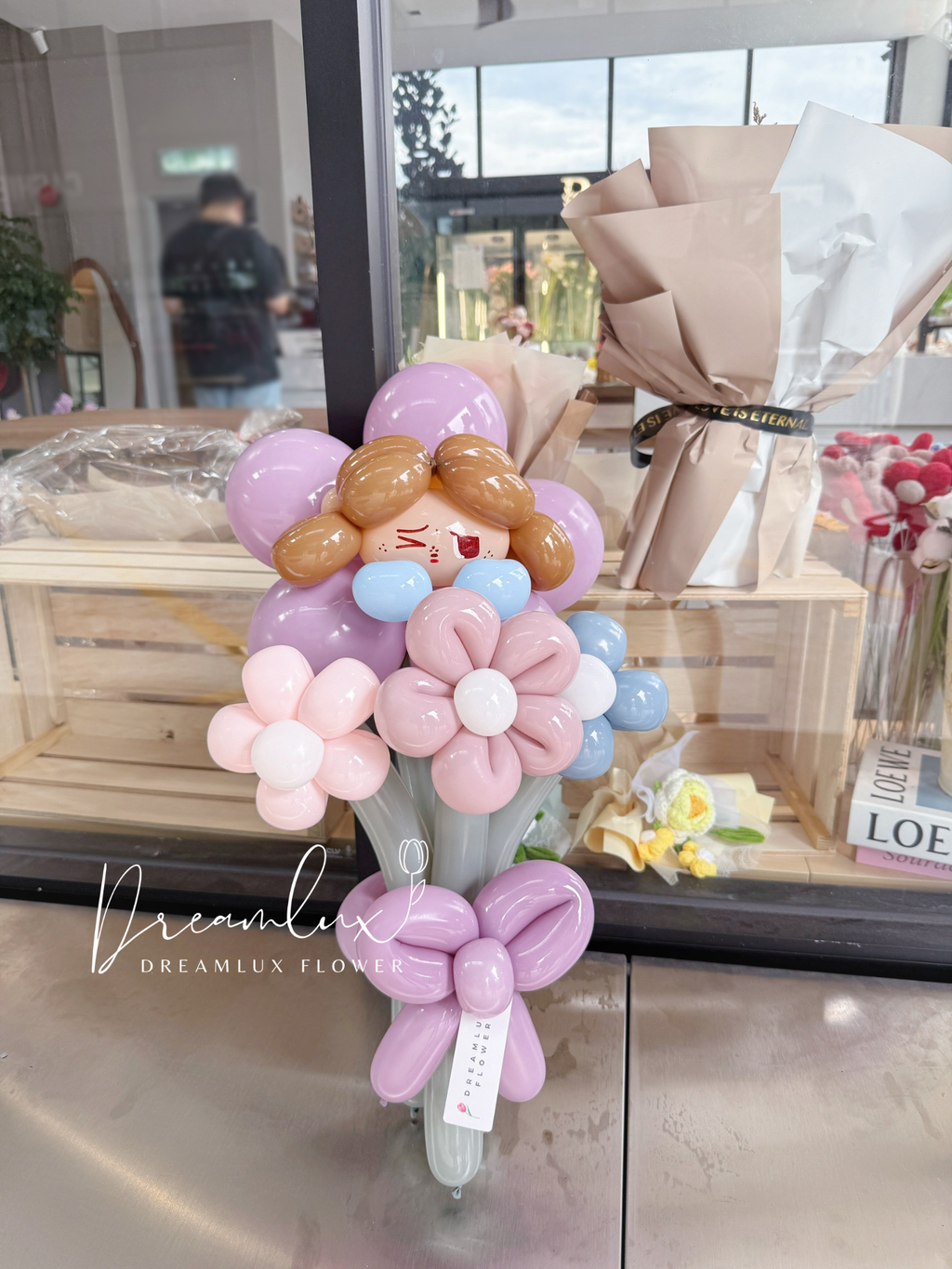 Copy of  Dreamlux flower (Logo)