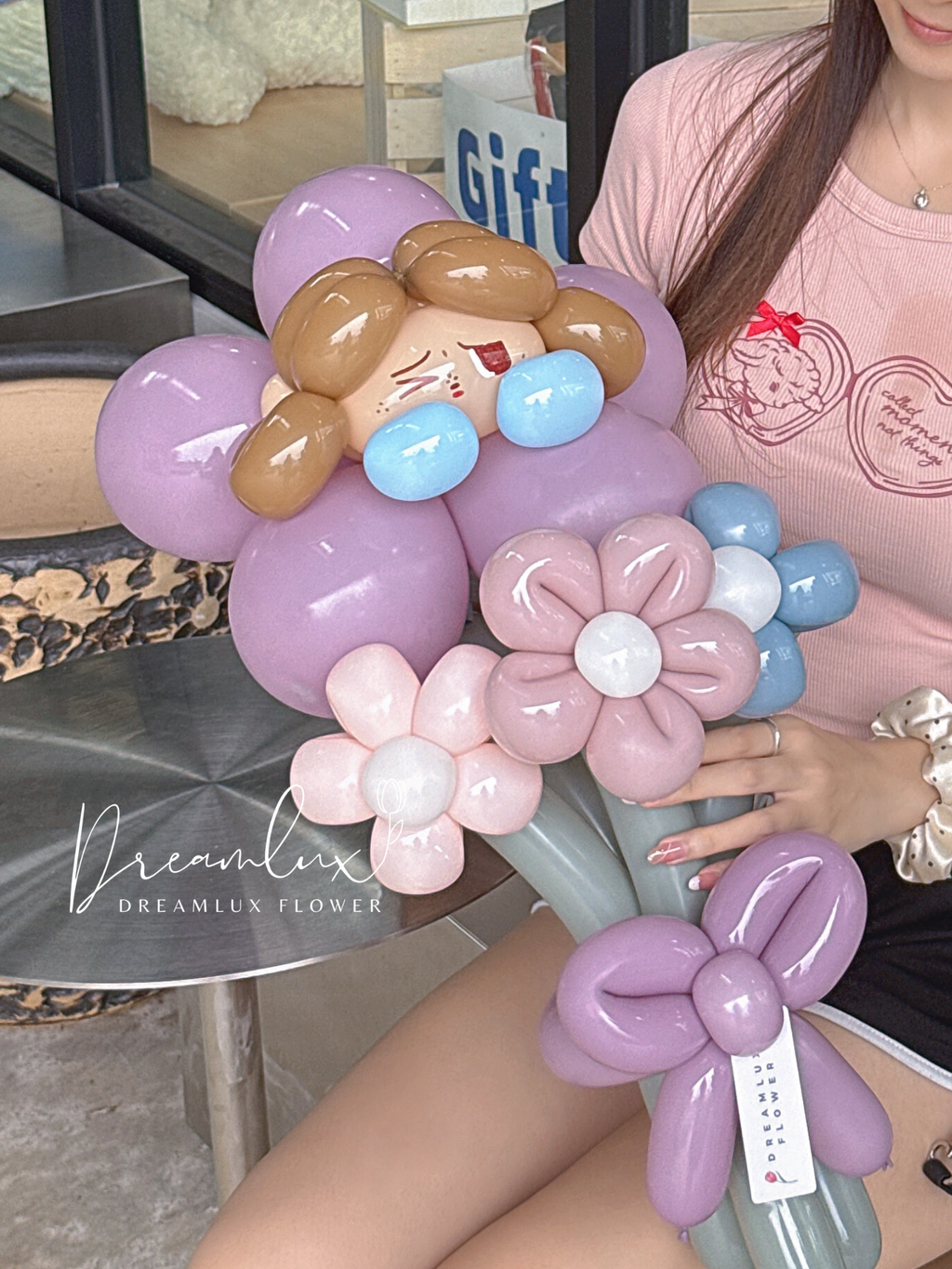 Copy of  Dreamlux flower (Logo)