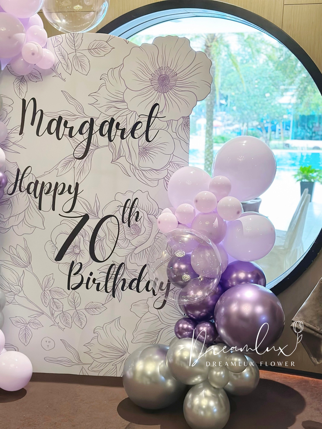 Copy of  Dreamlux flower (Logo)