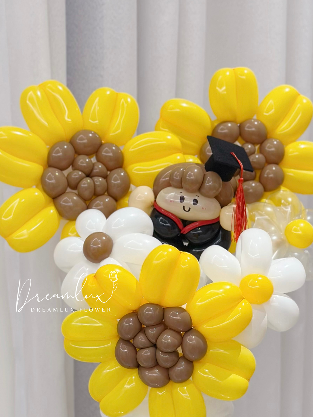 Copy of  Dreamlux flower (Logo)