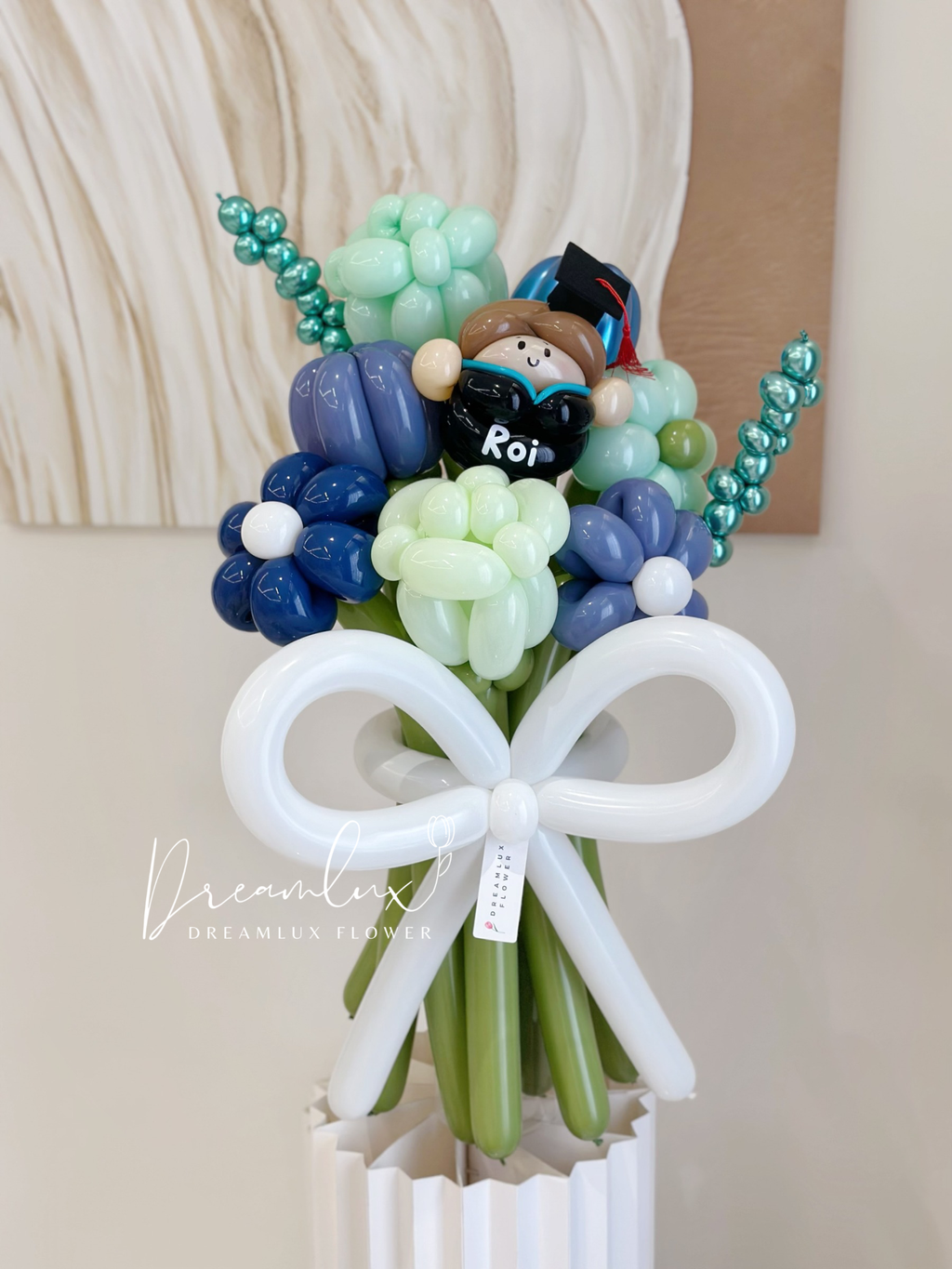 Copy of  Dreamlux flower (Logo)