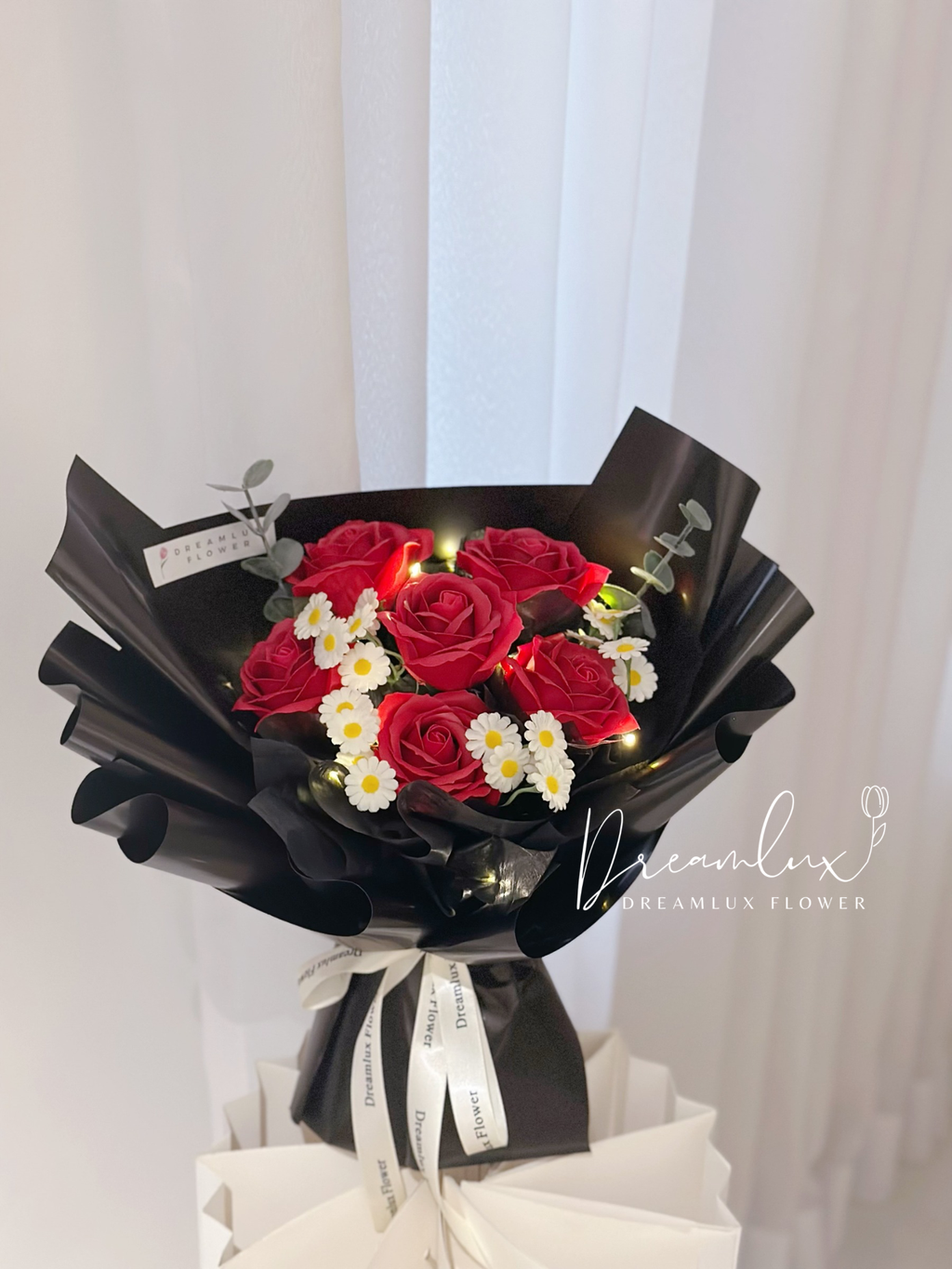 Copy of  Dreamlux flower (Logo)