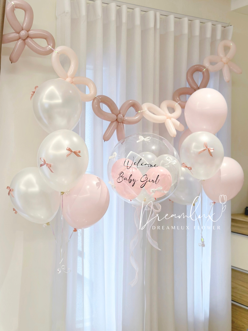 Copy of  Dreamlux flower (Logo)