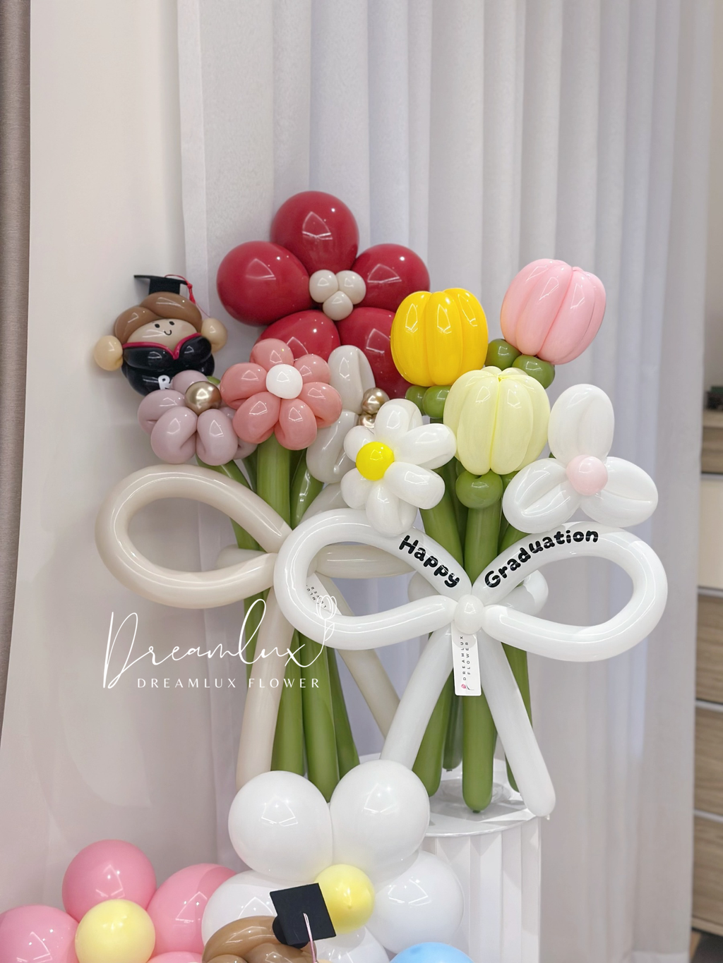 Copy of  Dreamlux flower (Logo)