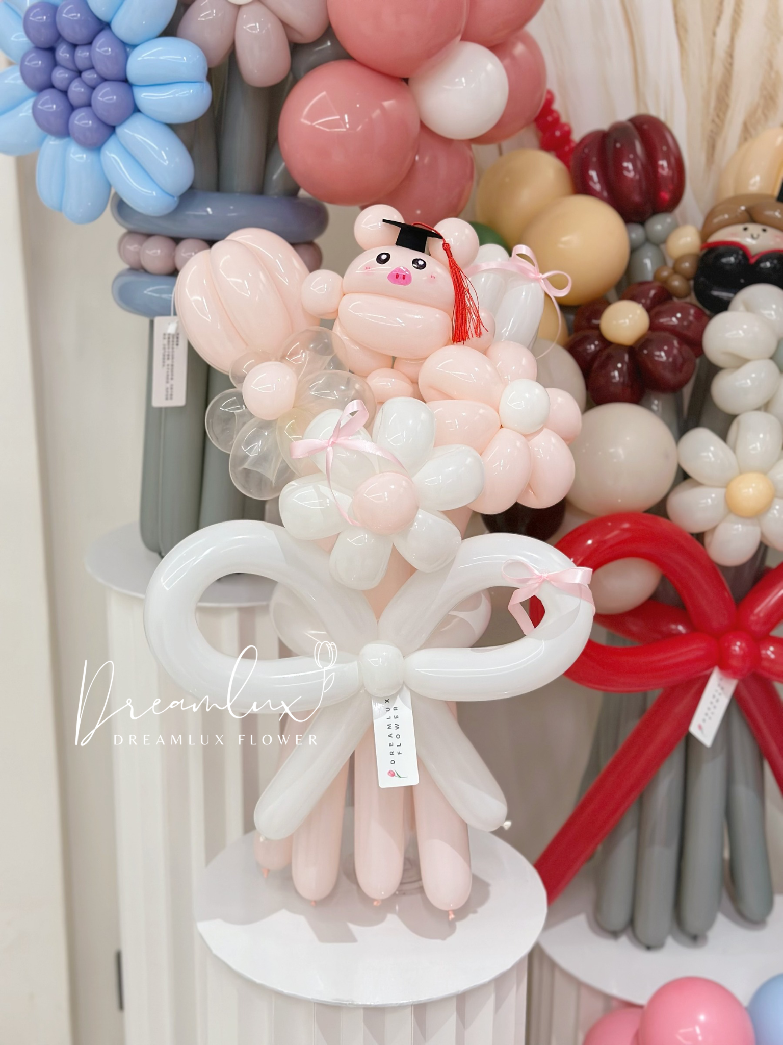 Copy of  Dreamlux flower (Logo)