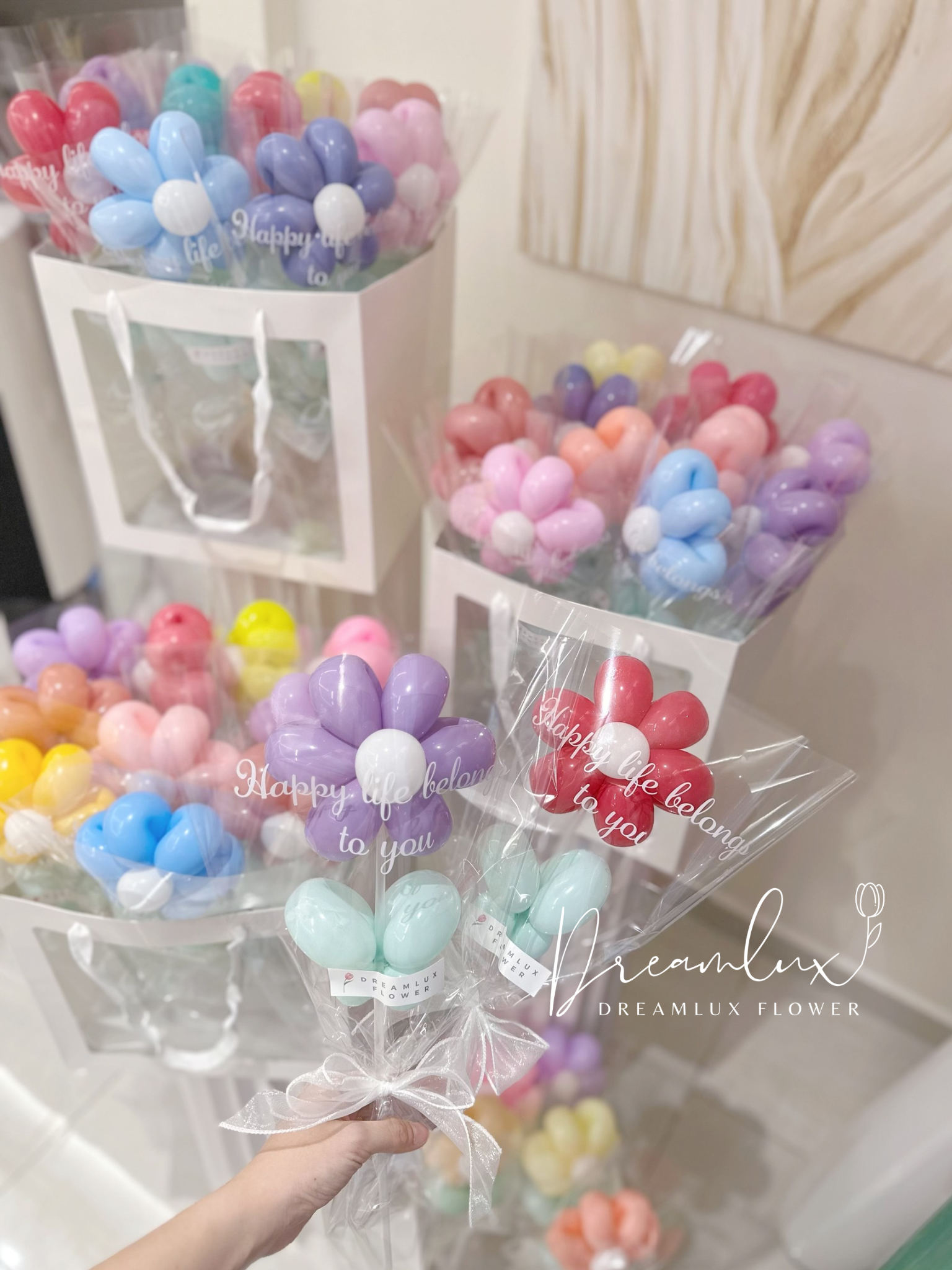 Copy of  Dreamlux flower (Logo)