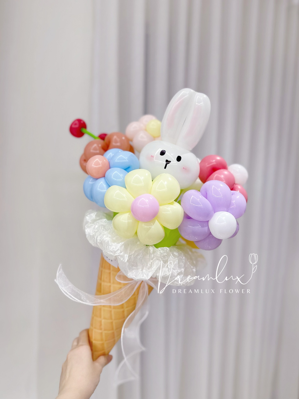 Copy of  Dreamlux flower (Logo)