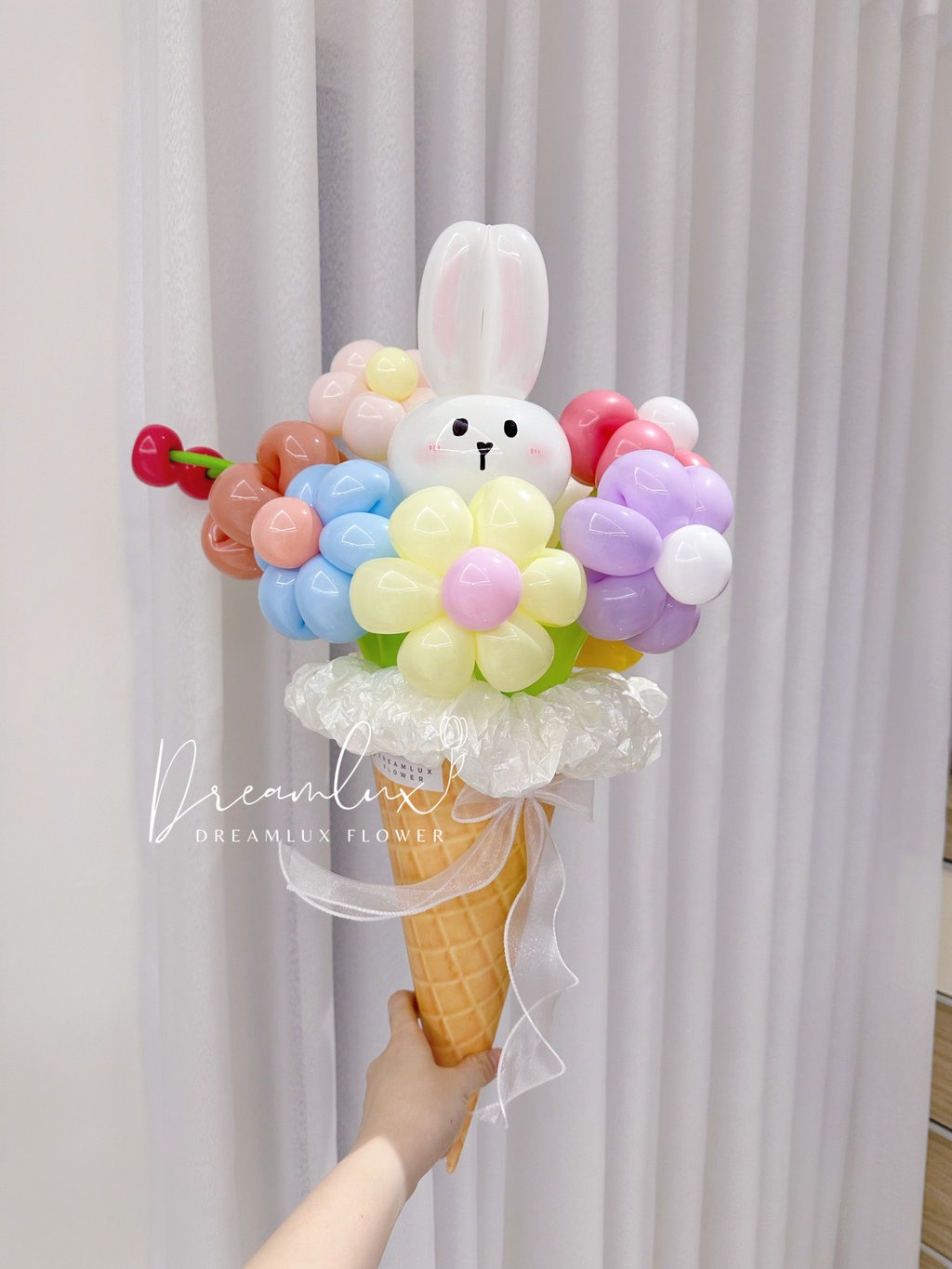 Copy of  Dreamlux flower (Logo)