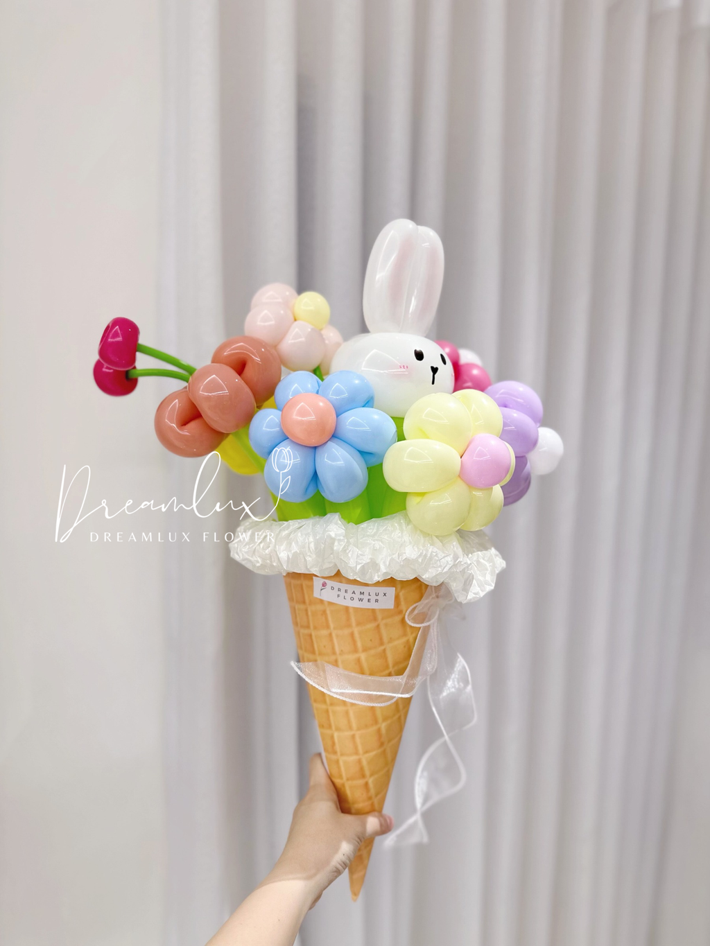 Copy of  Dreamlux flower (Logo)