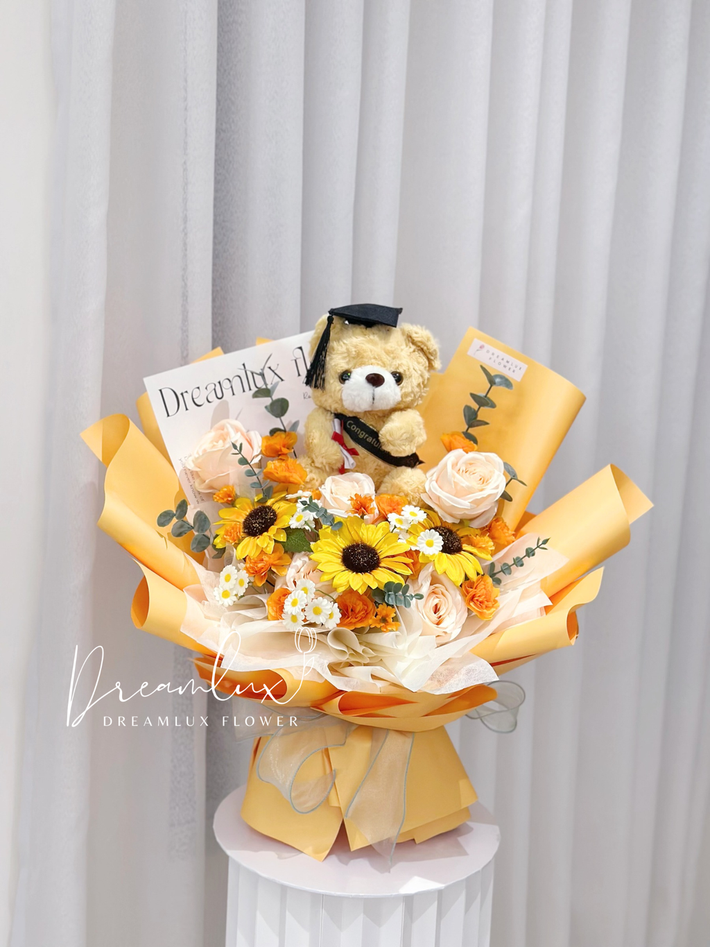 Copy of  Dreamlux flower (Logo)