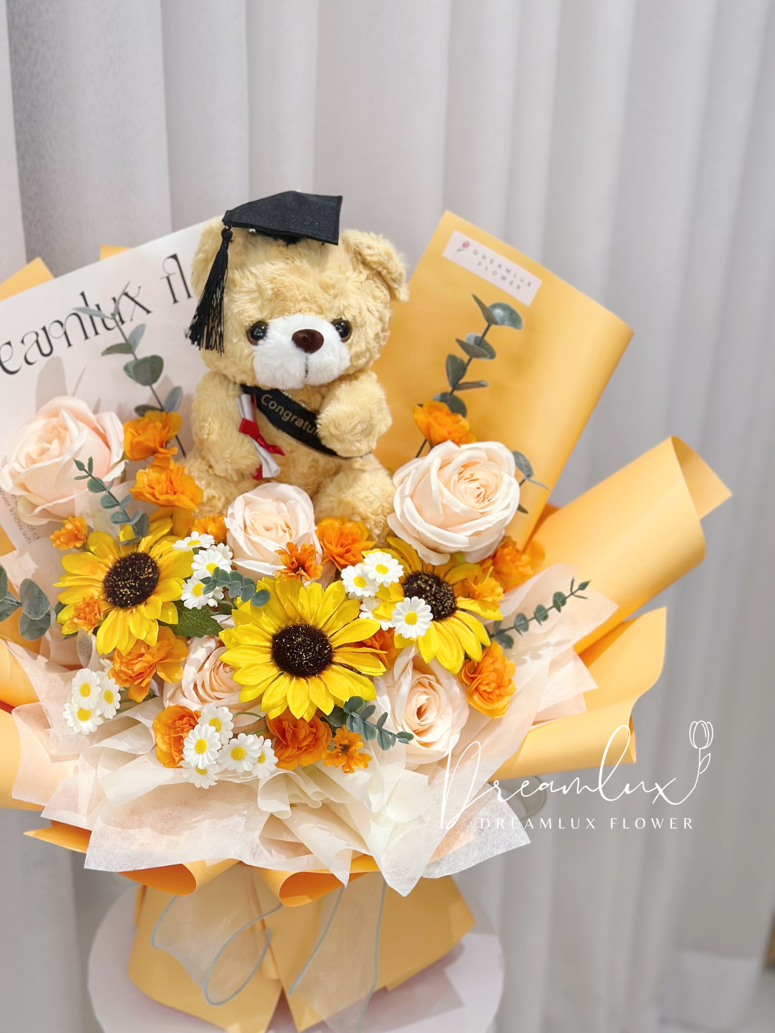 Copy of  Dreamlux flower (Logo)