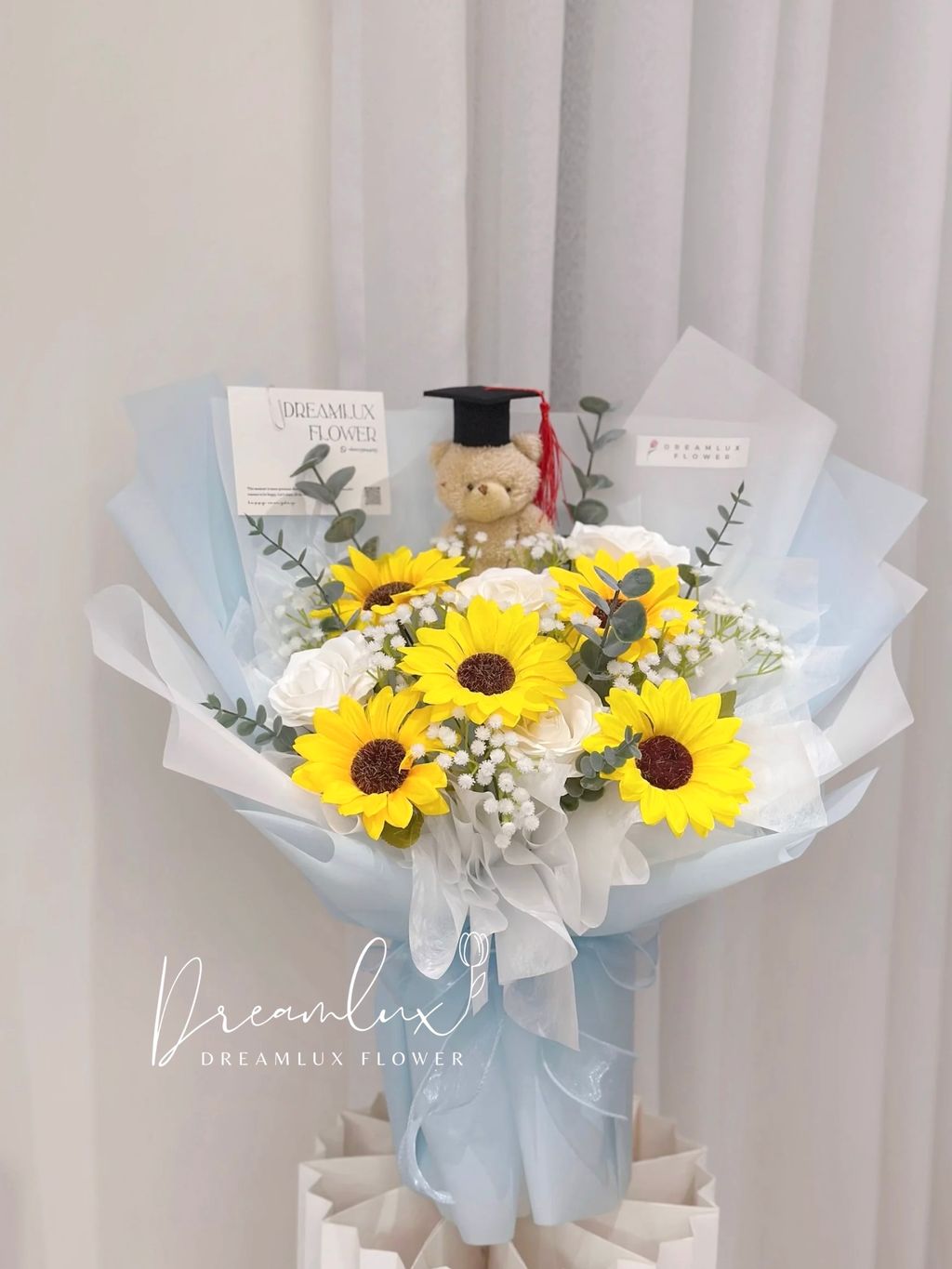 Copy of  Dreamlux flower (Logo)