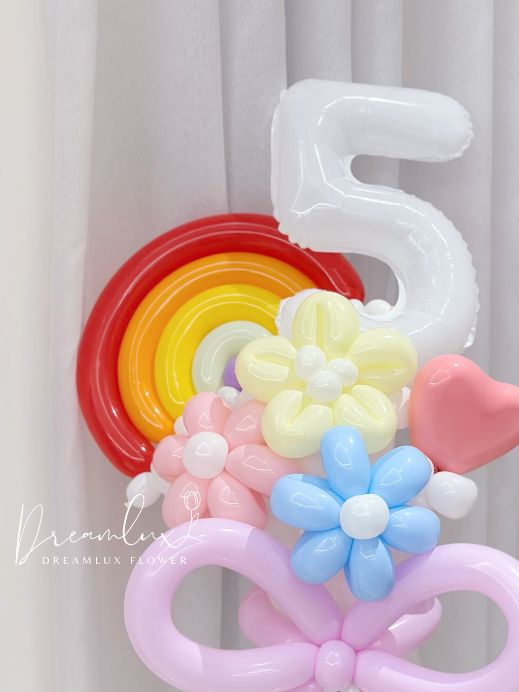 Copy of  Dreamlux flower (Logo)