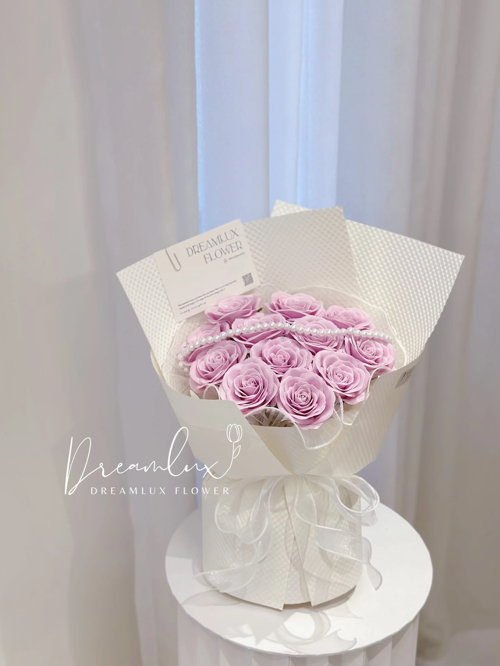 Copy of  Dreamlux flower (Logo)