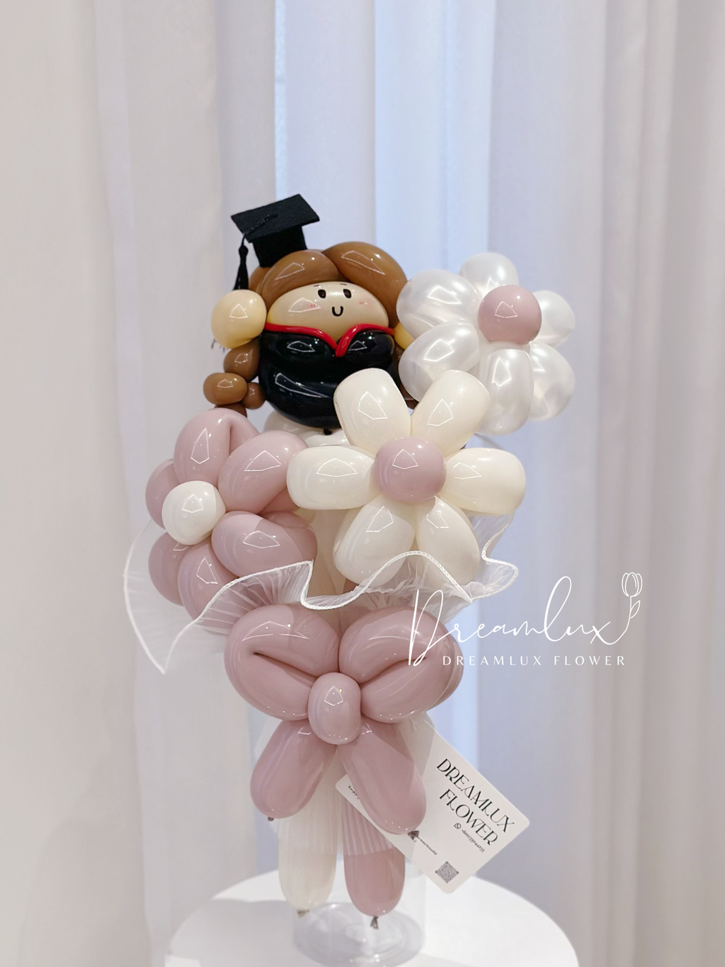 Copy of  Dreamlux flower (Logo)