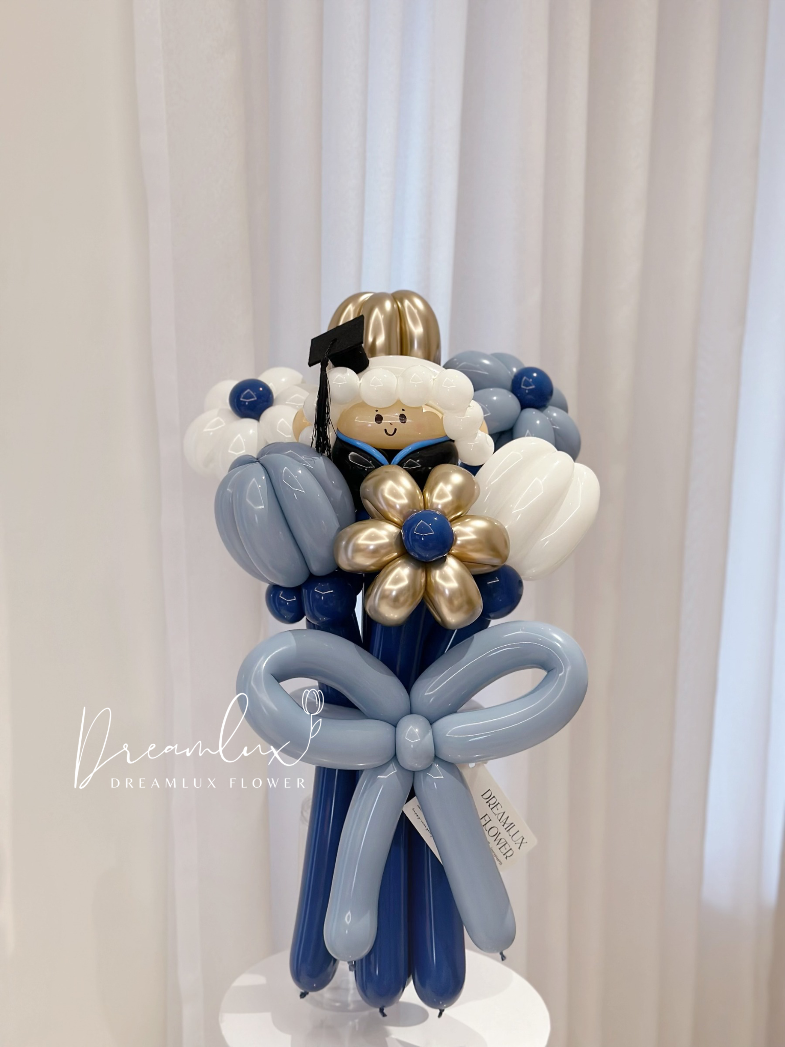 Copy of  Dreamlux flower (Logo)