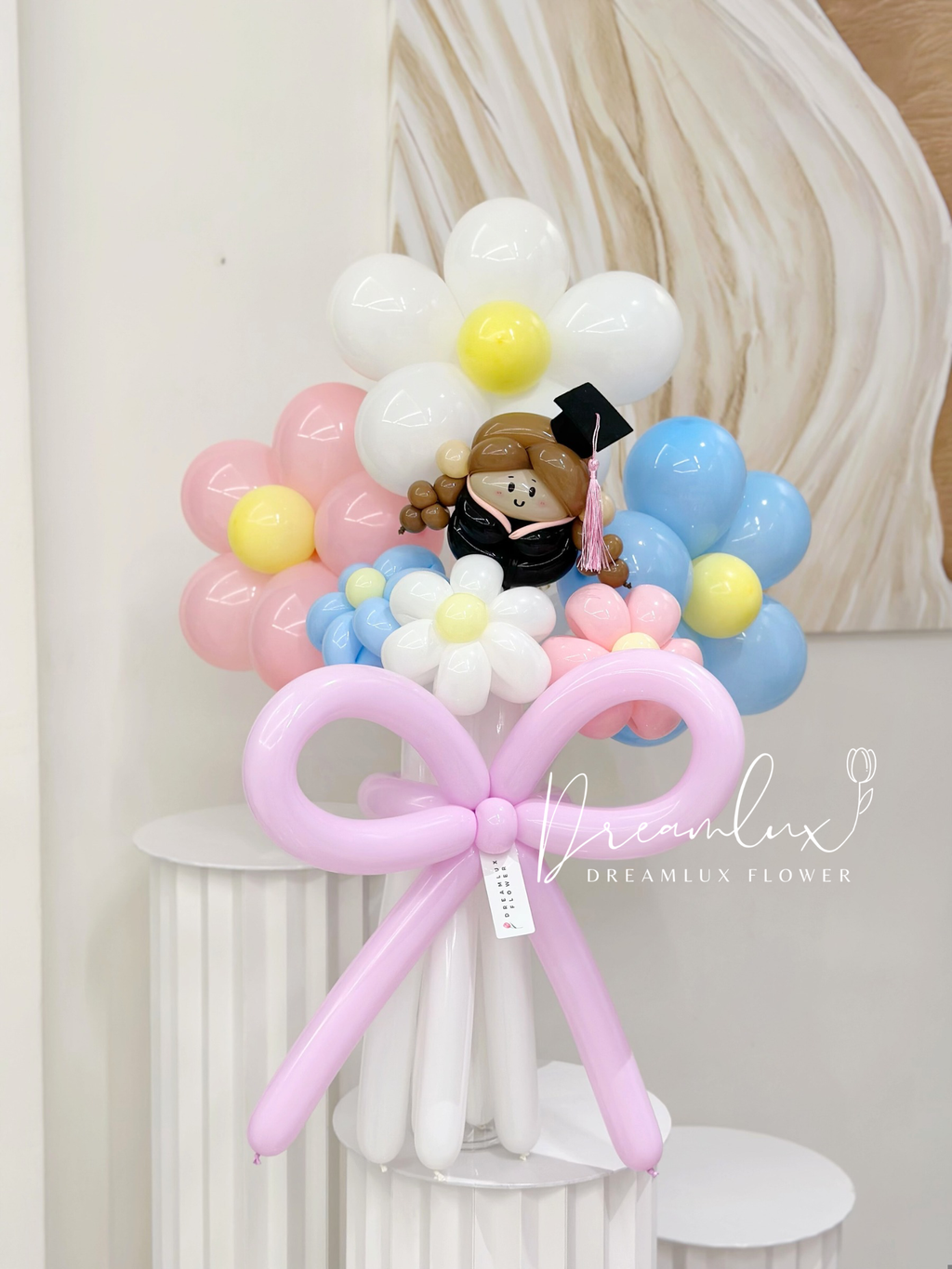 Copy of  Dreamlux flower (Logo)