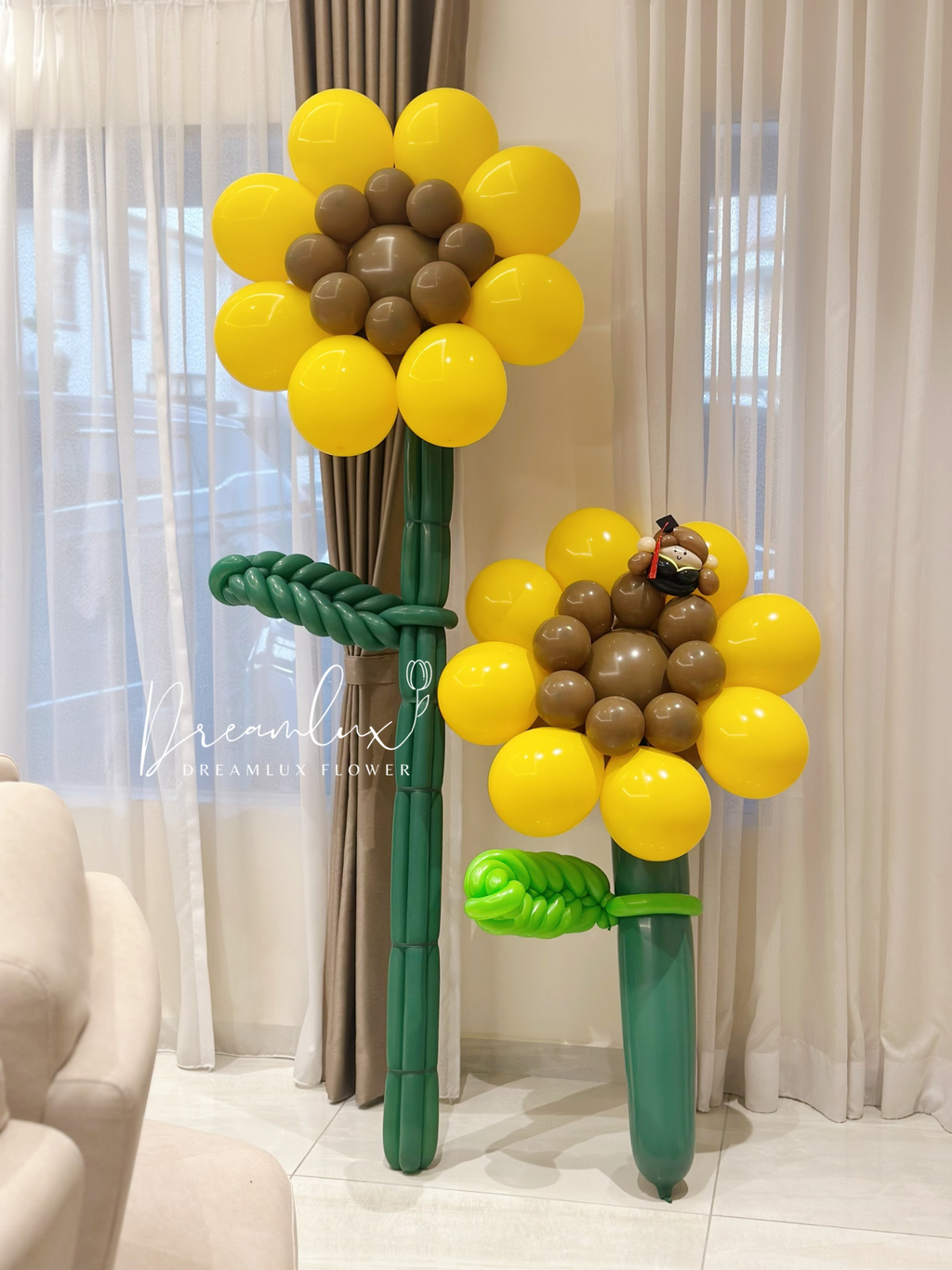 Copy of  Dreamlux flower (Logo)