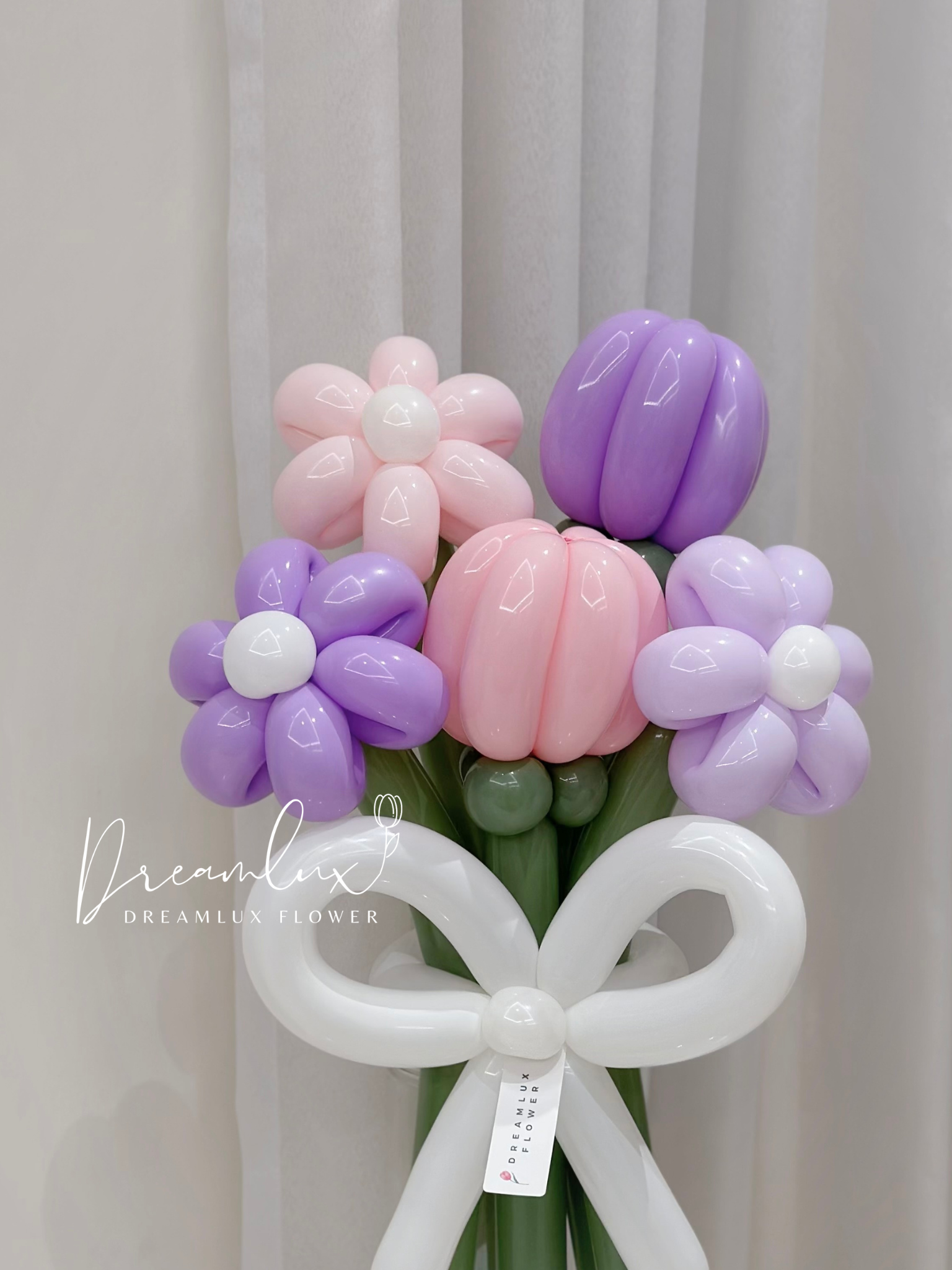 Copy of  Dreamlux flower (Logo)