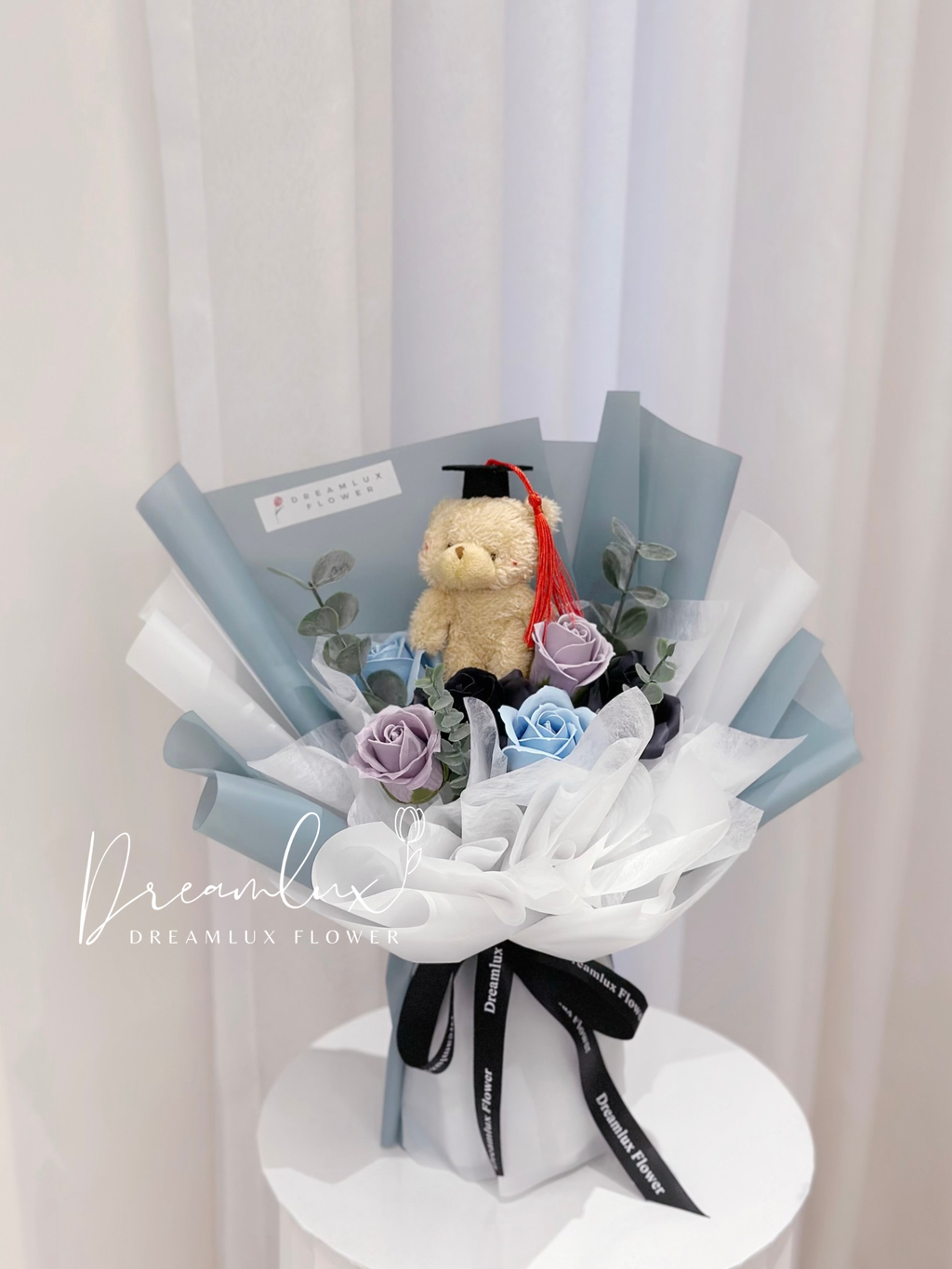 Copy of  Dreamlux flower (Logo)