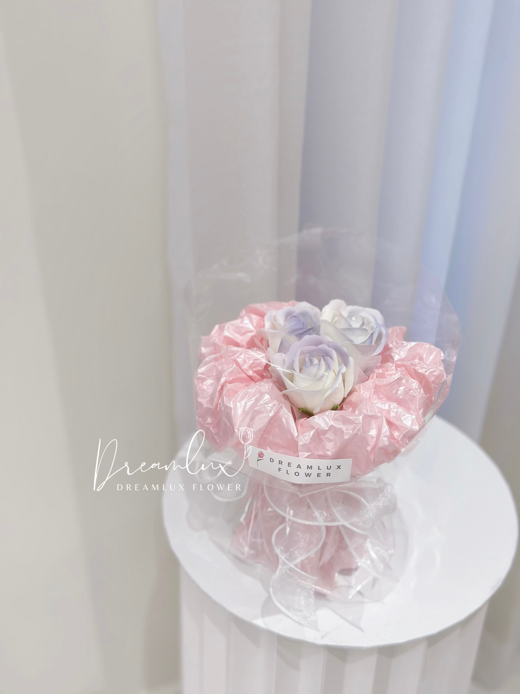 Copy of  Dreamlux flower (Logo)