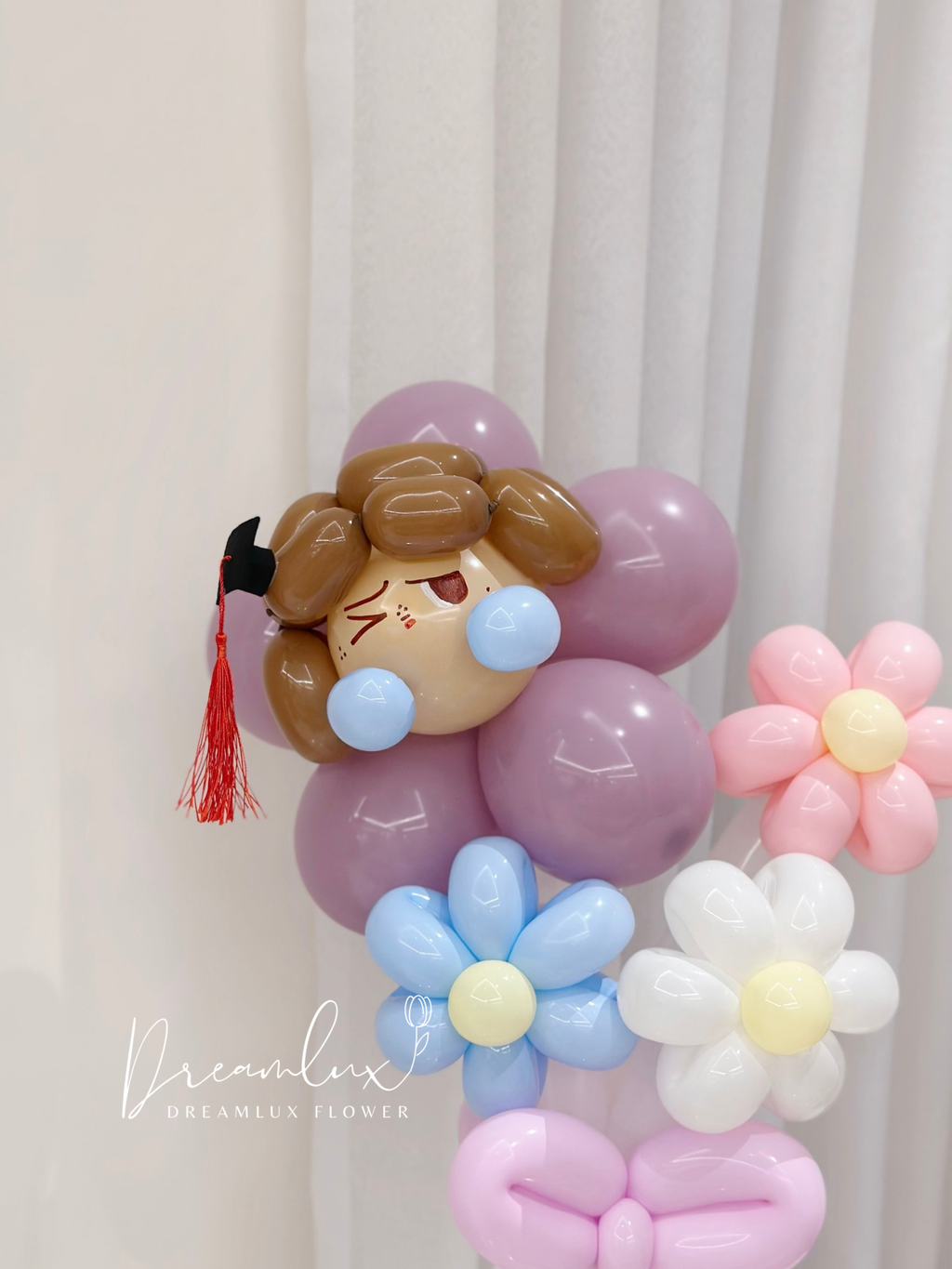 Copy of  Dreamlux flower (Logo)